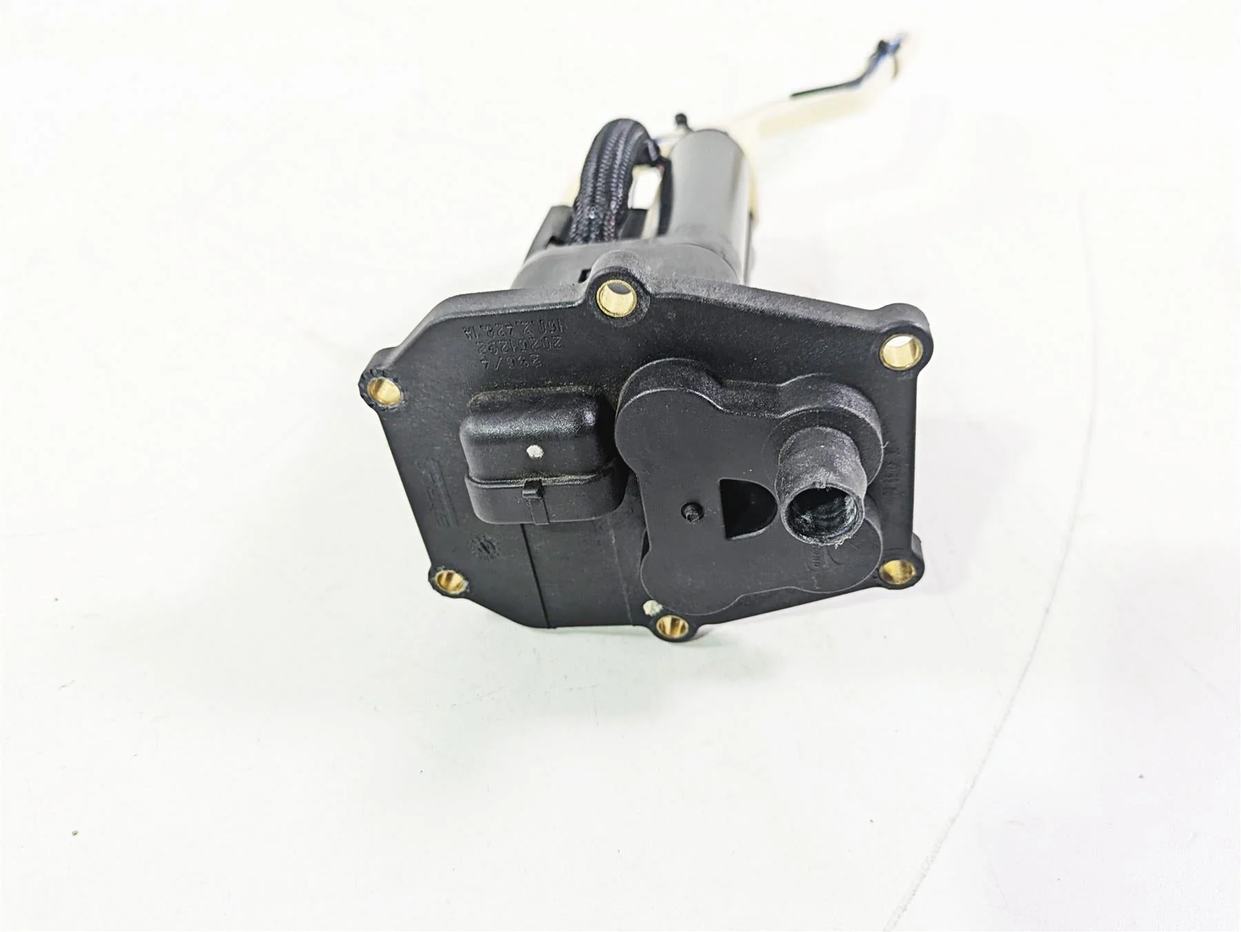 2015 Ducati Hypermotard 821 SP Fuel Gas Petrol Pump - Tested 16024281A - Image 8