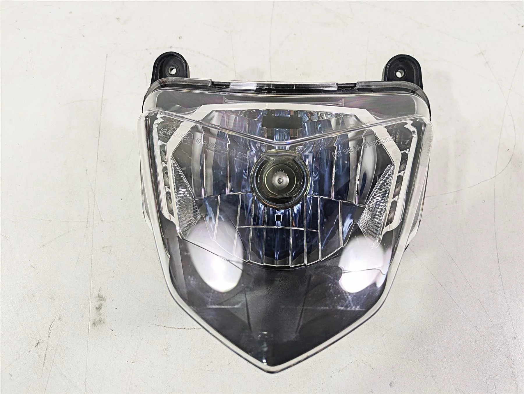2015 Ducati Hypermotard 821 SP Headlight Head Light Lamp 52010243A - Image 6