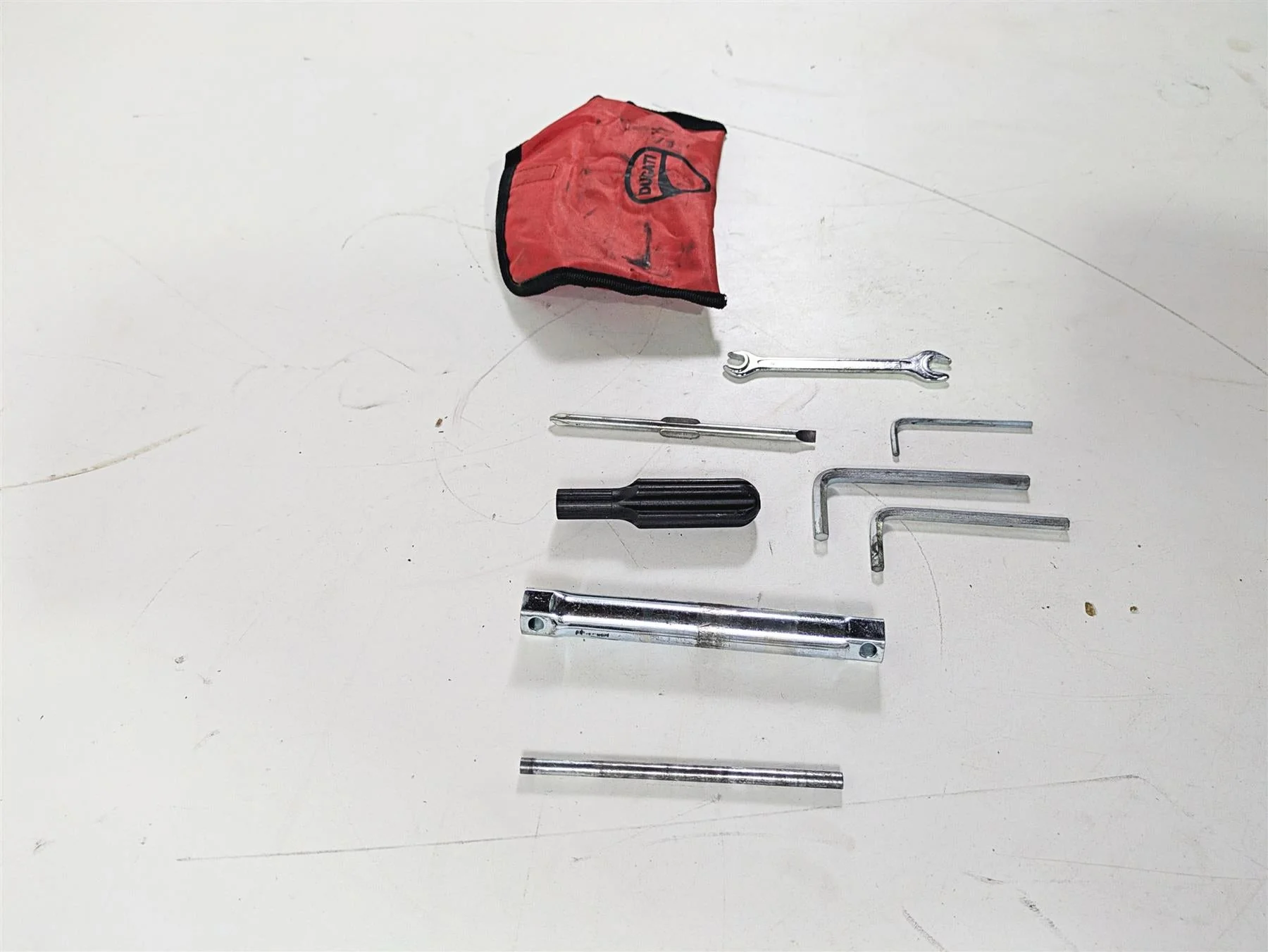 2015 Ducati Hypermotard 821 SP Owners Tool Kit + Bag 69720242C - Image 2