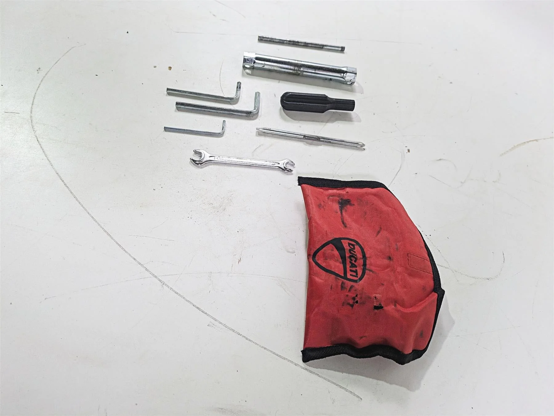 2015 Ducati Hypermotard 821 SP Owners Tool Kit + Bag 69720242C - Image 3