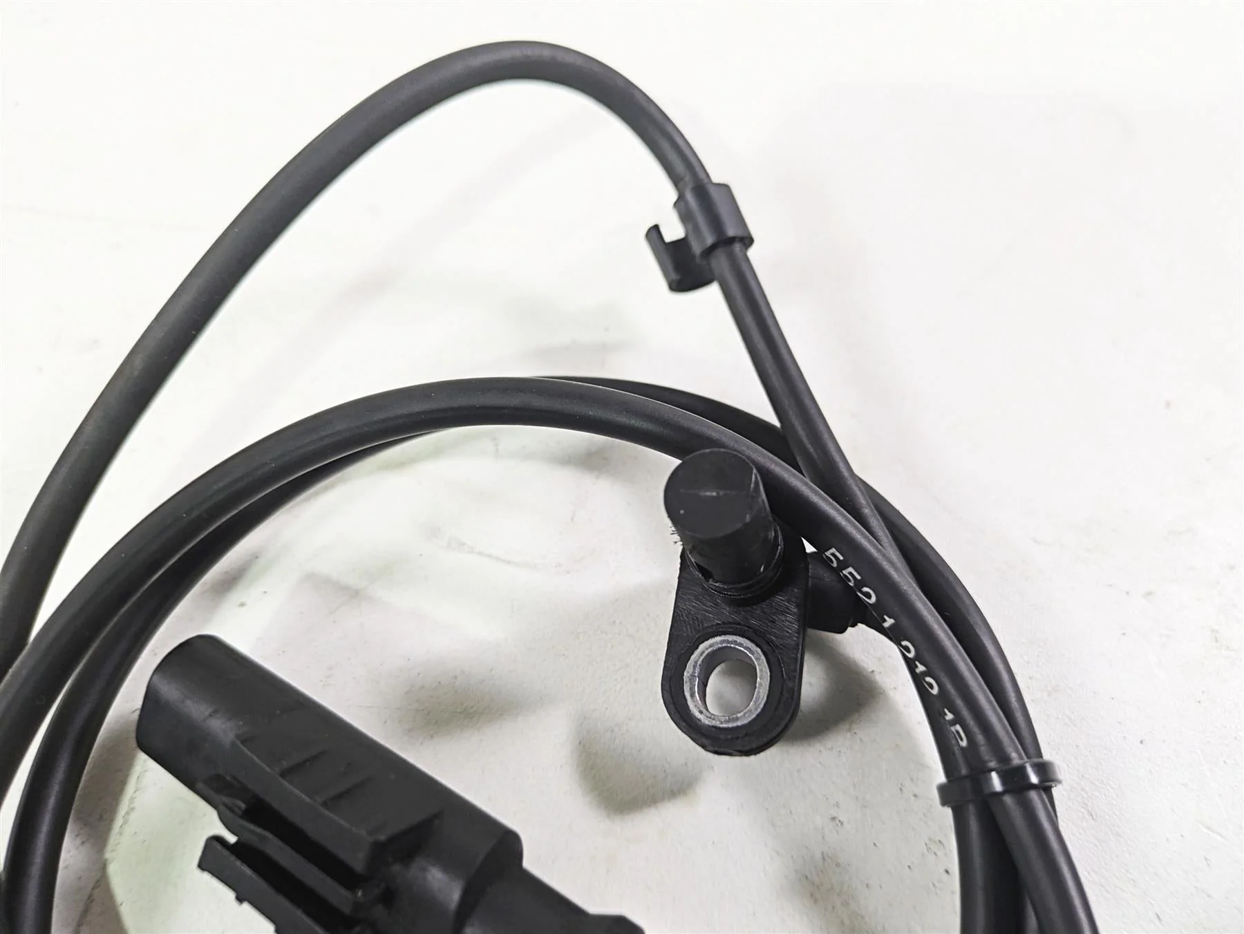2015 Ducati Hypermotard 821 SP Rear Abs Brake Wheel Speed Sensor 55212121B - Image 7