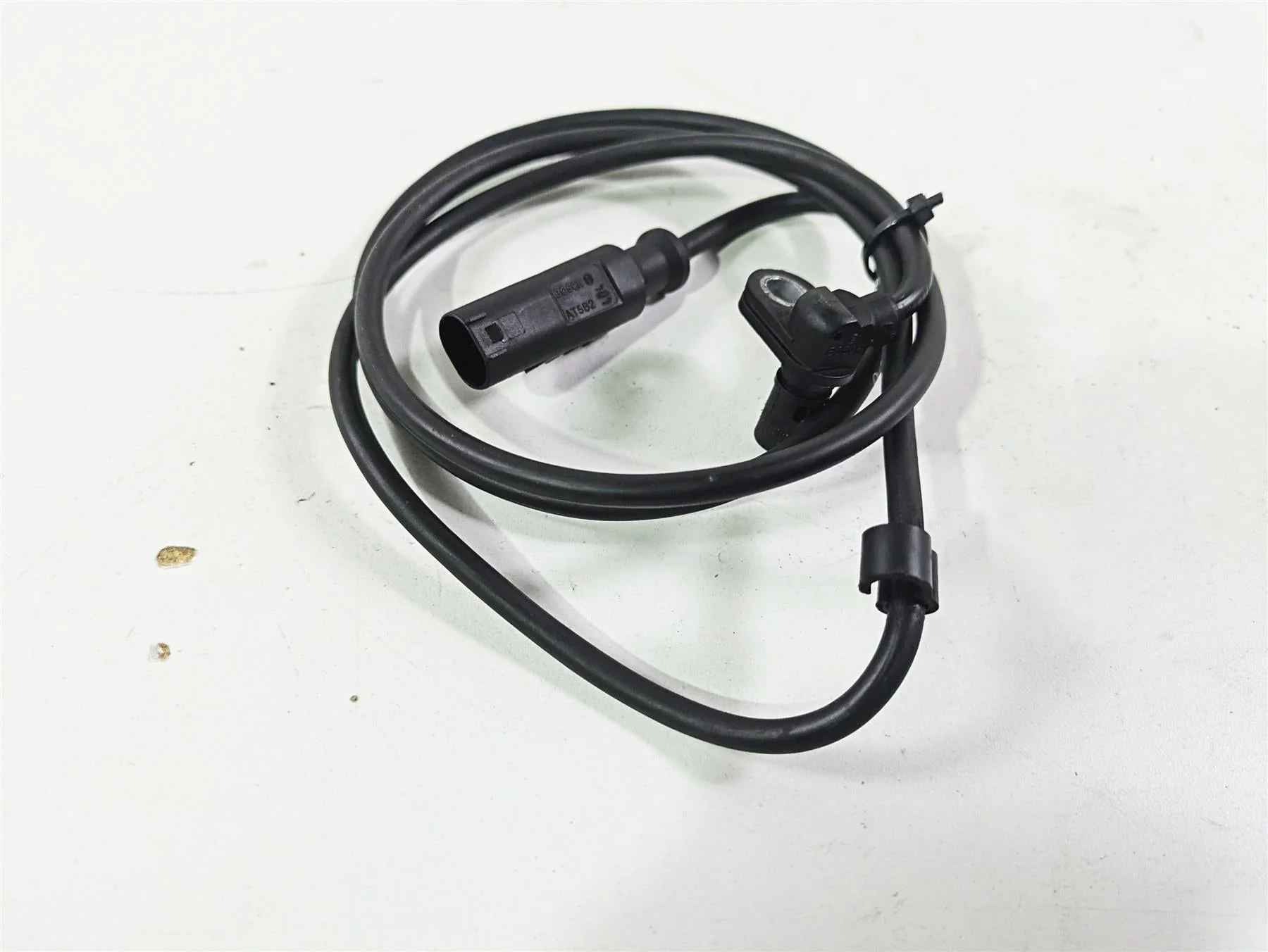 2015 Ducati Hypermotard 821 SP Rear Abs Brake Wheel Speed Sensor 55212121B - Image 9