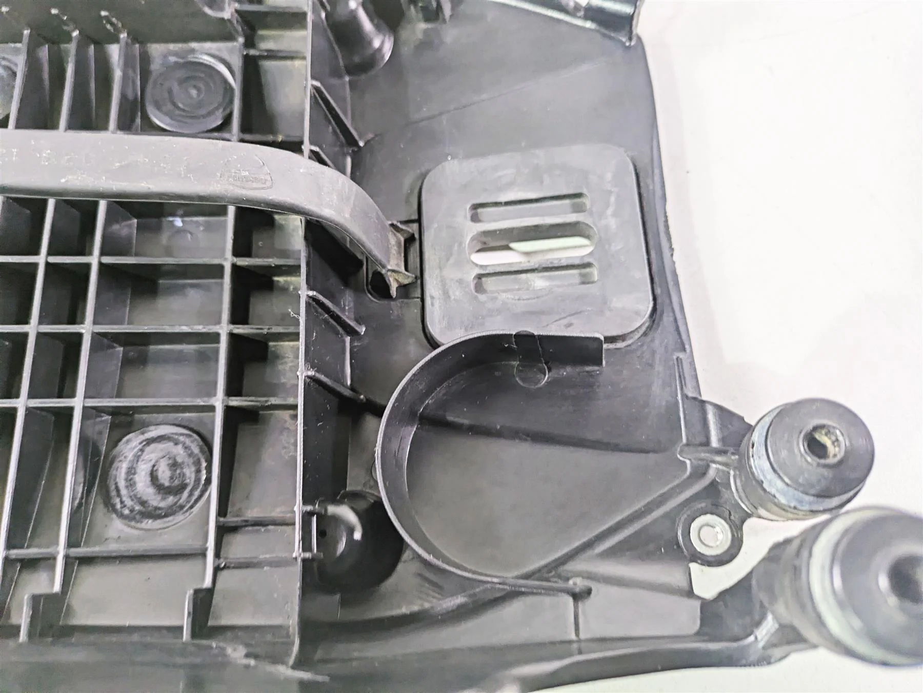 2015 Ducati Hypermotard 821 SP Rear Inner Fender Battery Tray 55910111B - Image 7