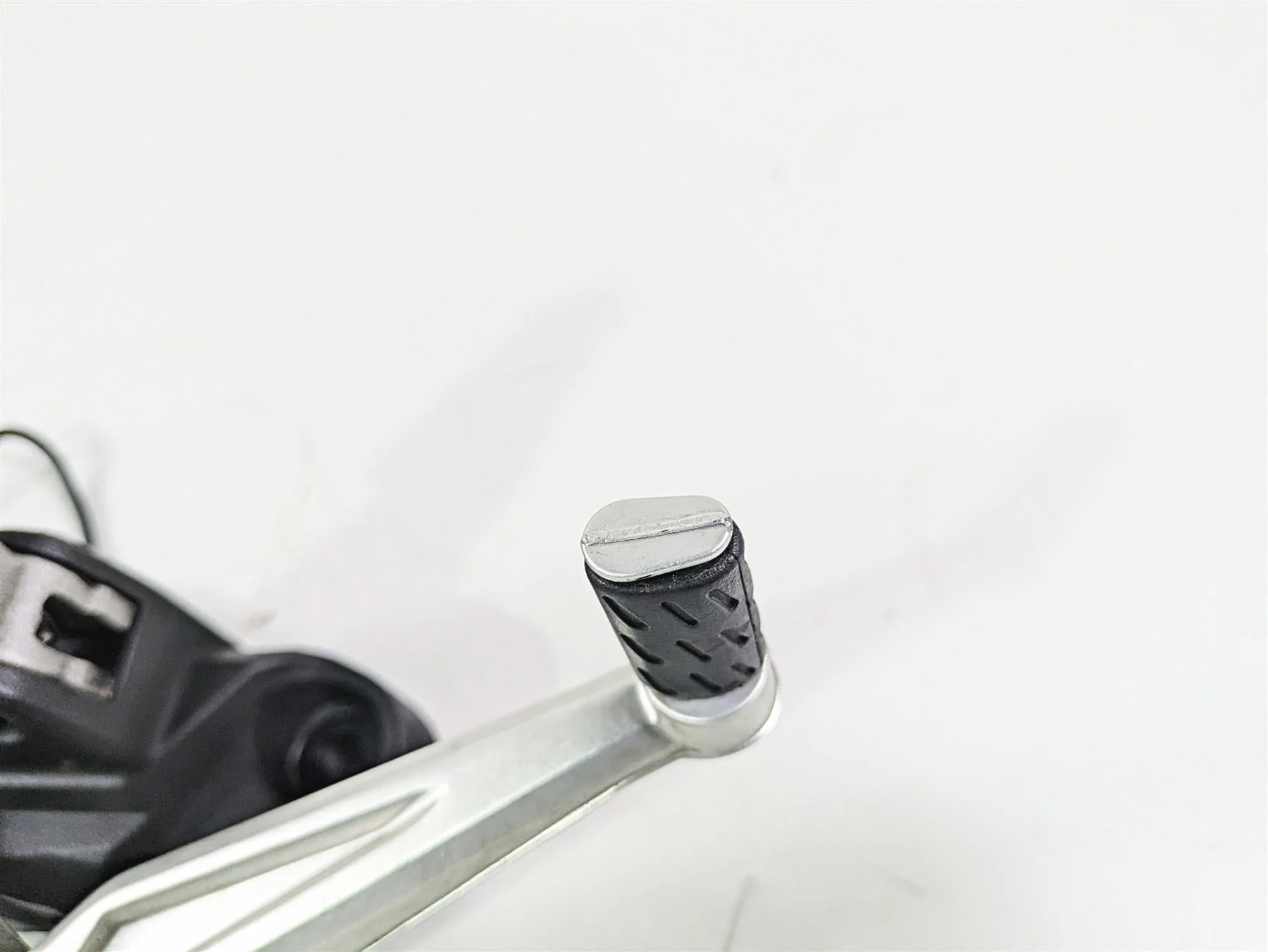2015 Ducati Hypermotard 821 SP Right Footpeg Bracket & Brake Lever 82412101BA - Image 6