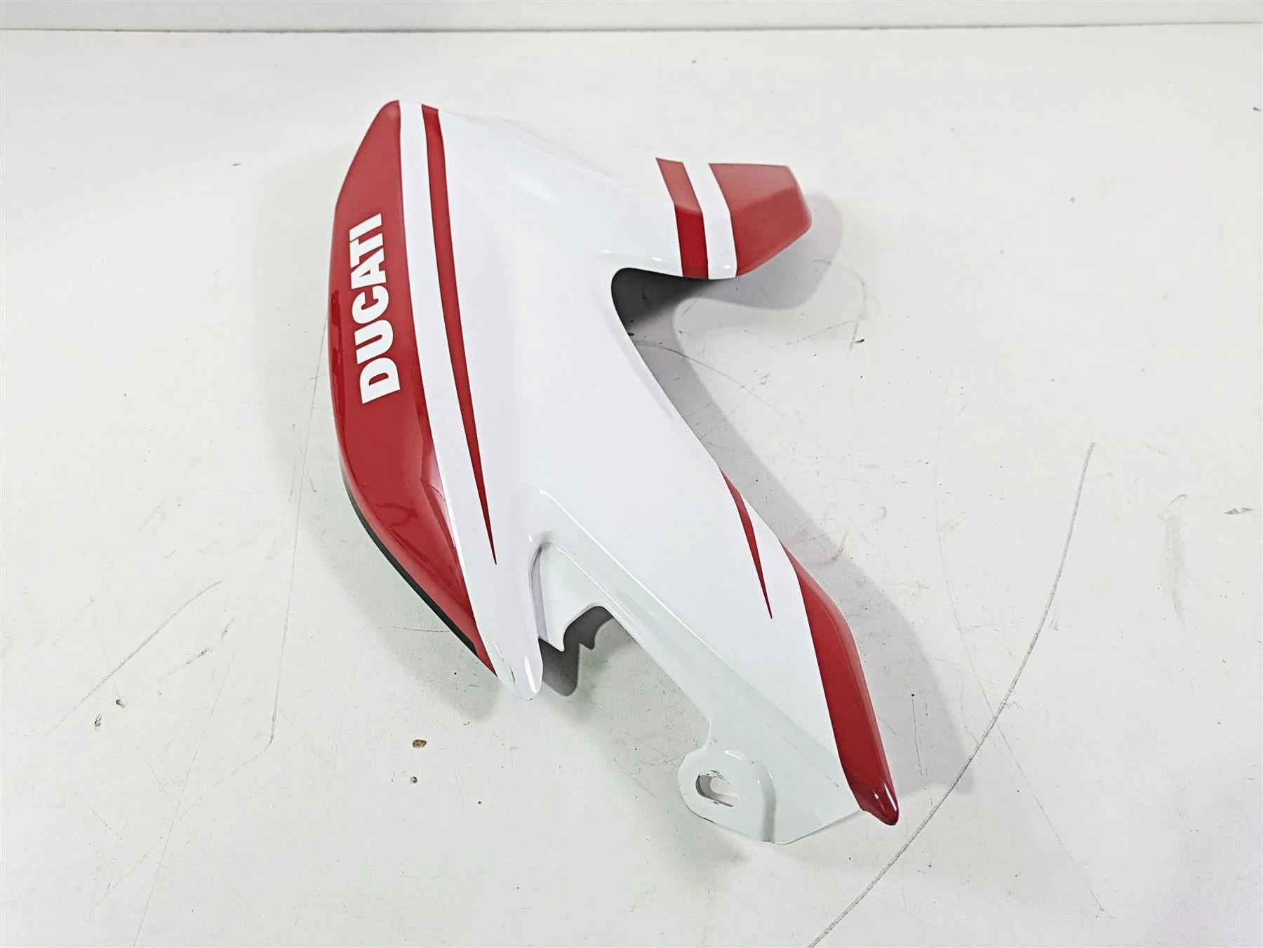 2015 Ducati Hypermotard 821 SP Right Fuel Gas Tank Fairing Cover Cowl 48015691C - Image 4