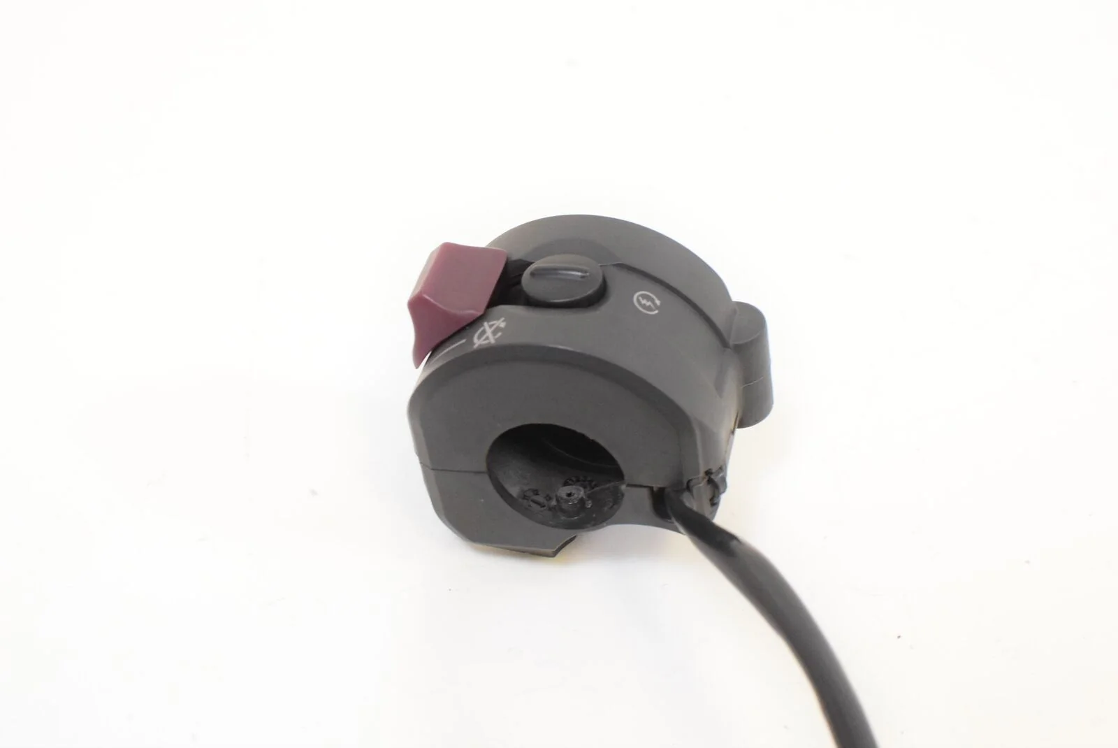 2015 Ducati Hypermotard 821 SP Right Hand Control Switch Kill Start 65010121E - Image 6