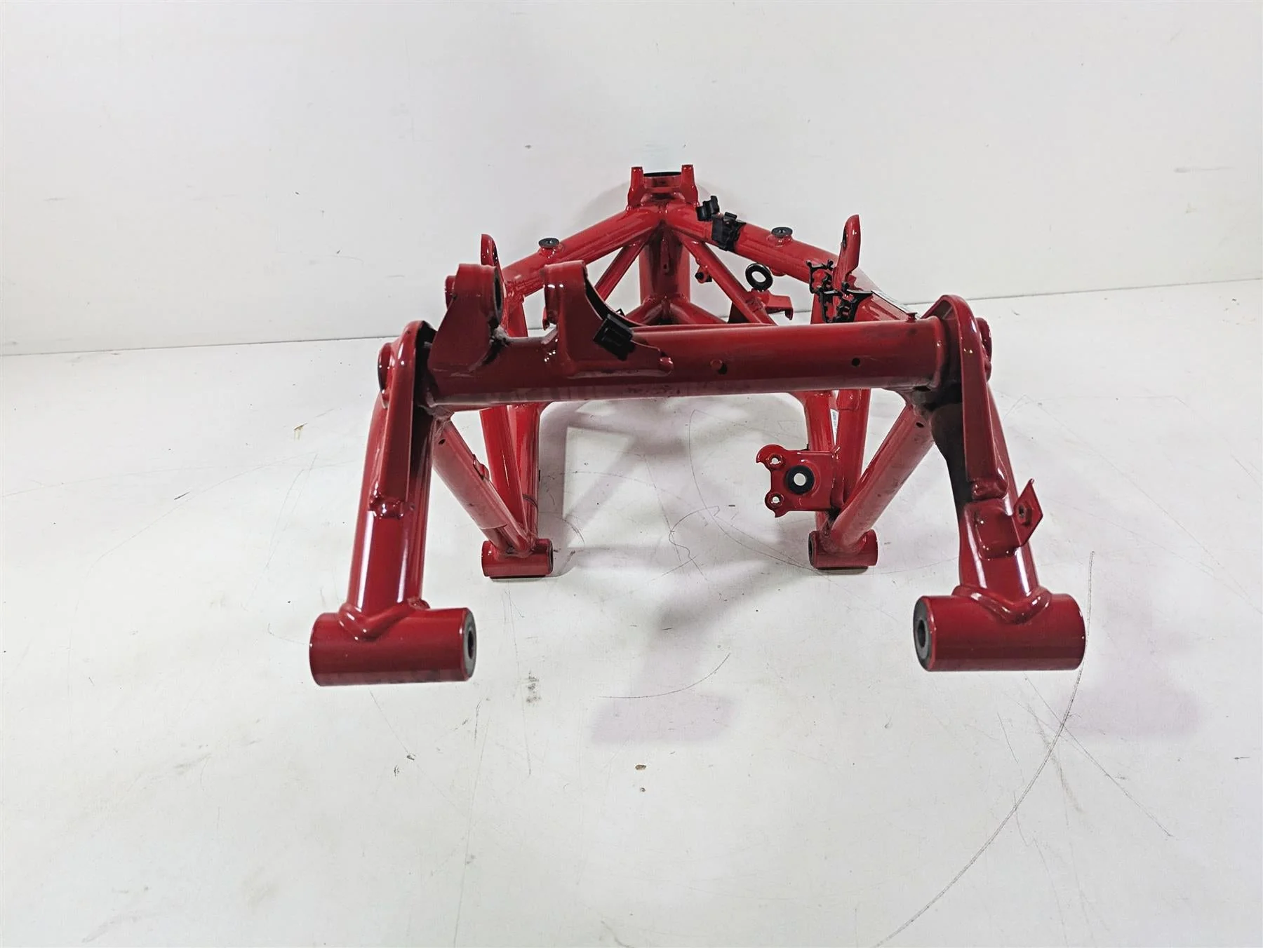 2015 Ducati Hypermotard 821 SP Straight Main Frame Chassis 470P7141EA - Image 10