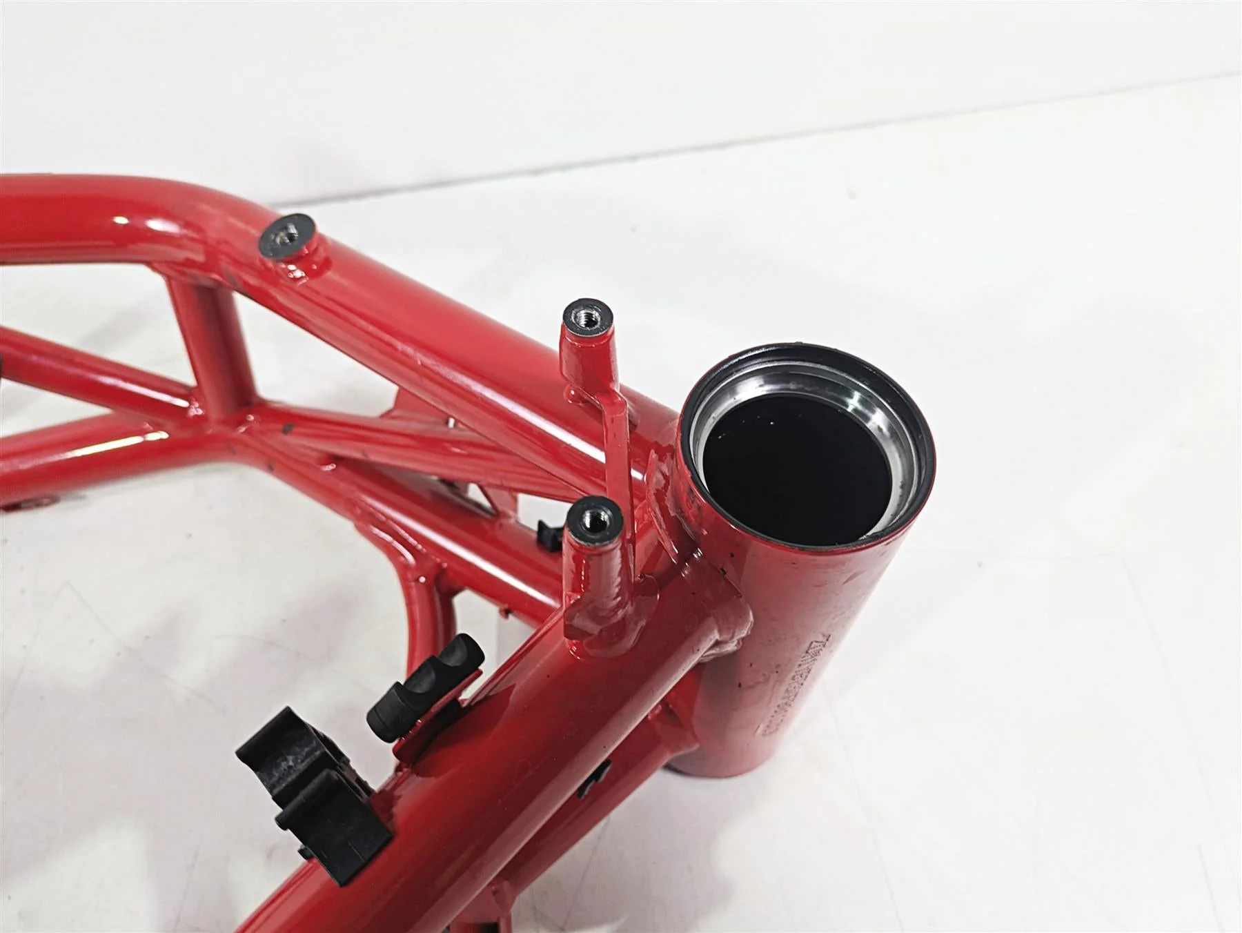 2015 Ducati Hypermotard 821 SP Straight Main Frame Chassis 470P7141EA - Image 5