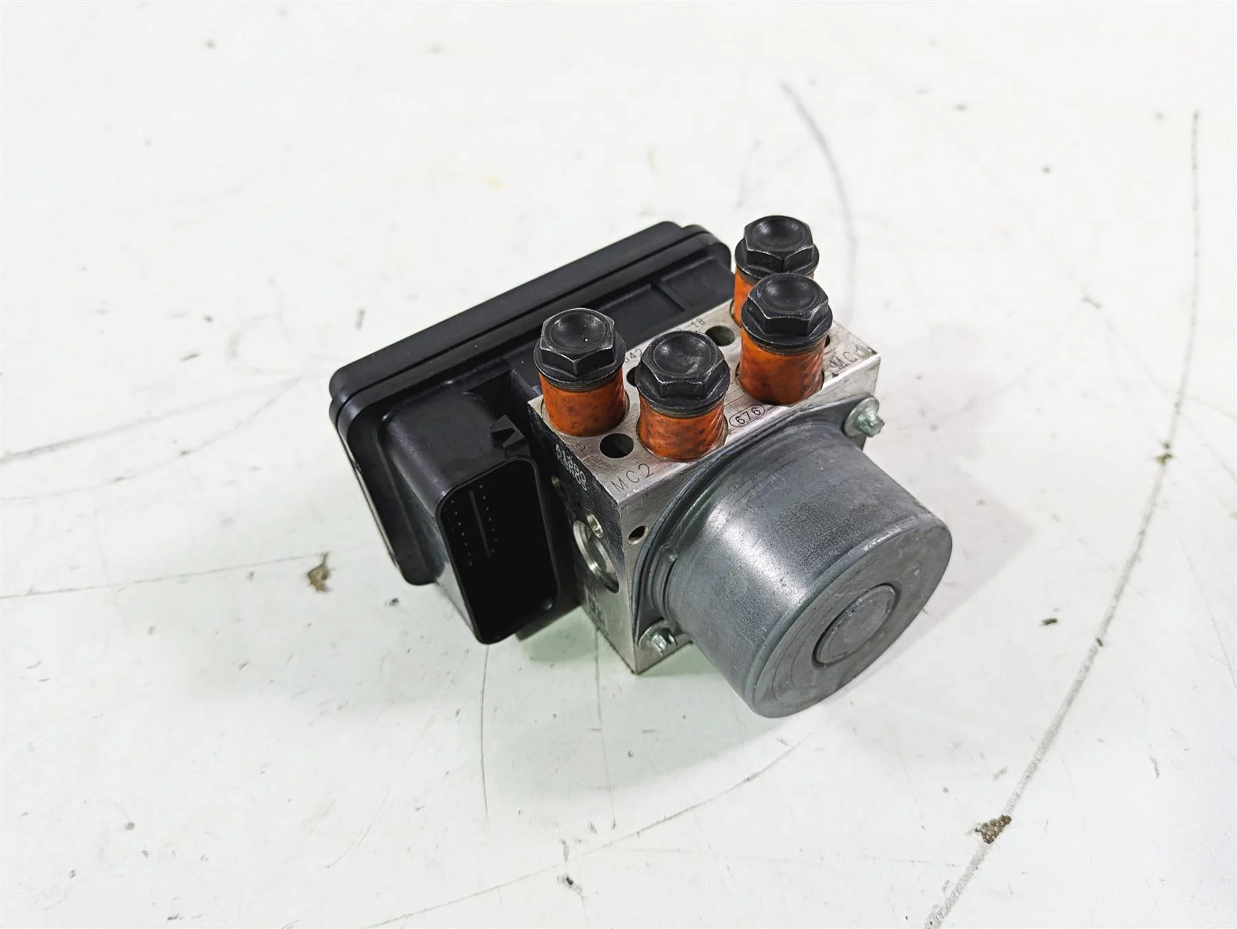 2015 Ducati Panigale 1299 S Abs Brake Pump Unit Module 54240581B
