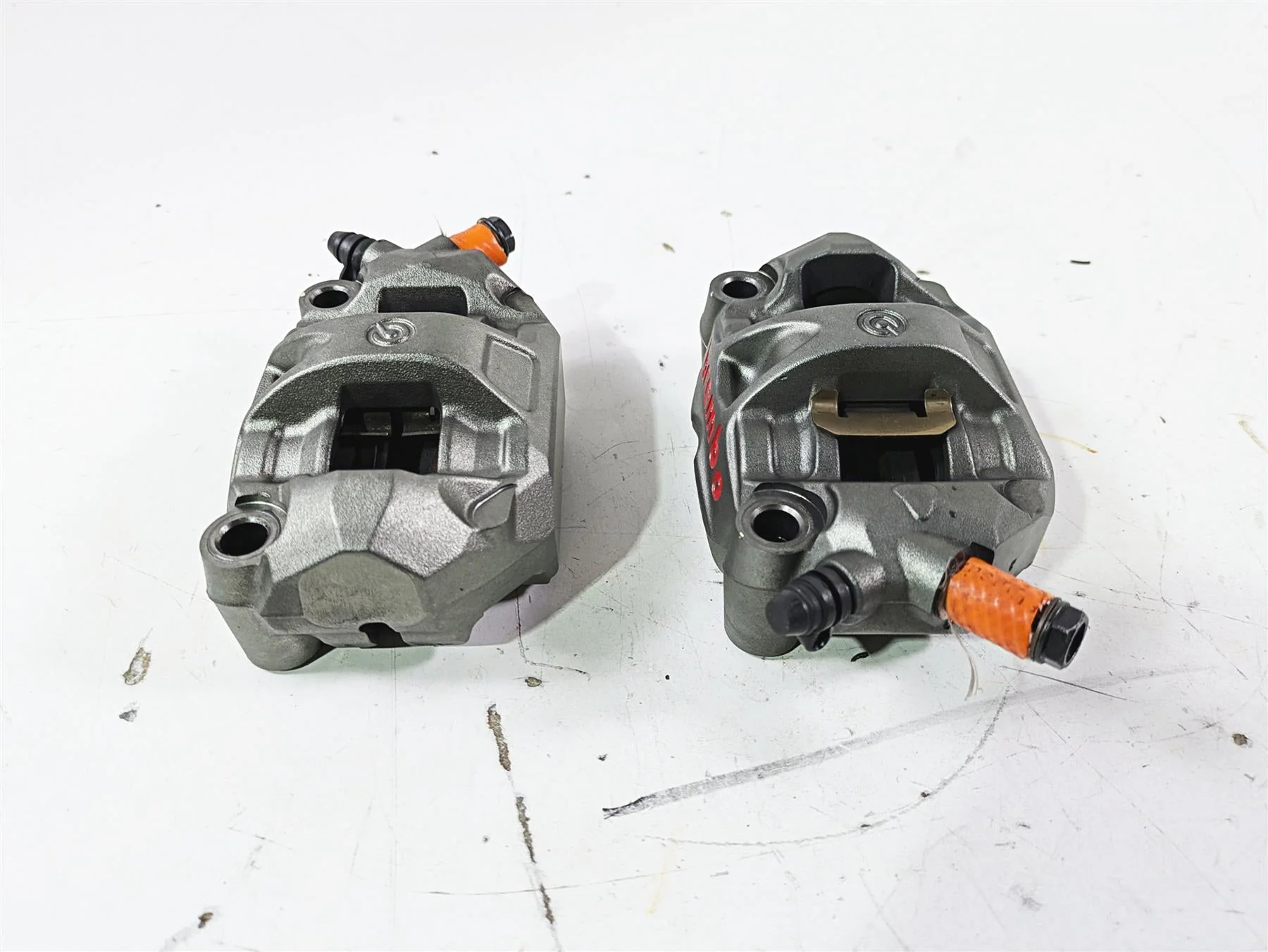 2015 Ducati Panigale 1299 S Front Brake Caliper Set Brembo 100mm 61041371A - Image 2