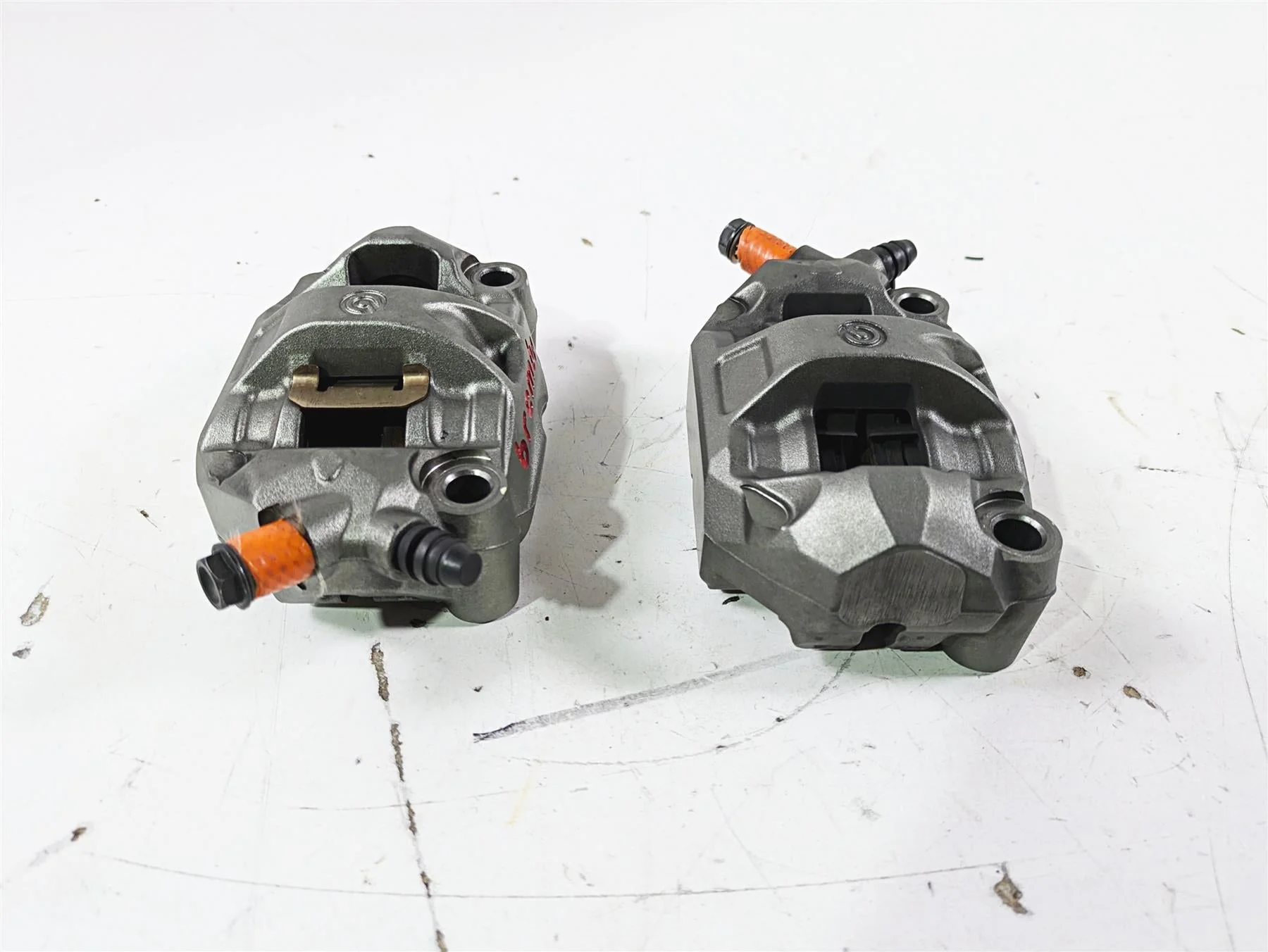 2015 Ducati Panigale 1299 S Front Brake Caliper Set Brembo 100mm 61041371A - Image 4