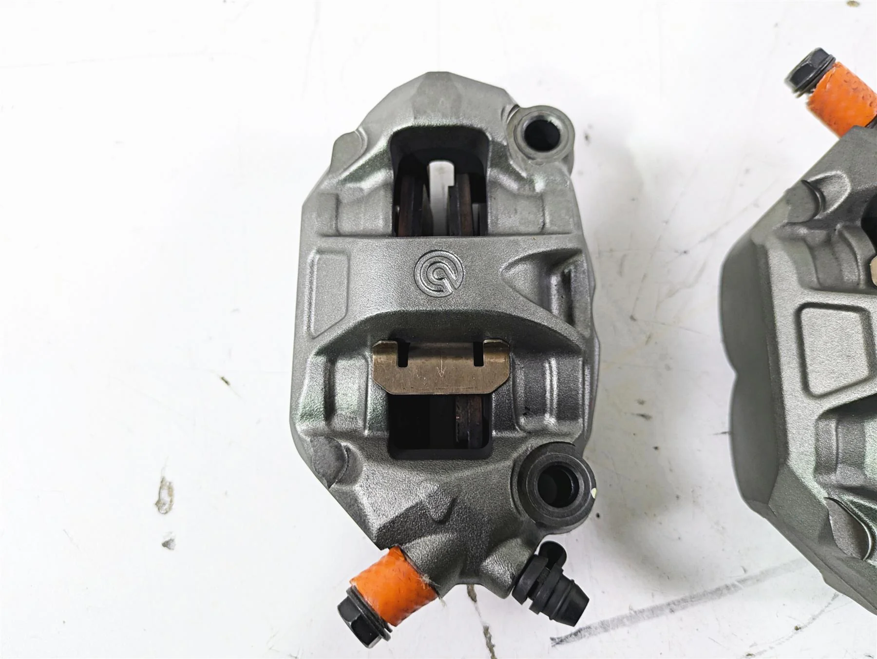 2015 Ducati Panigale 1299 S Front Brake Caliper Set Brembo 100mm 61041371A - Image 7