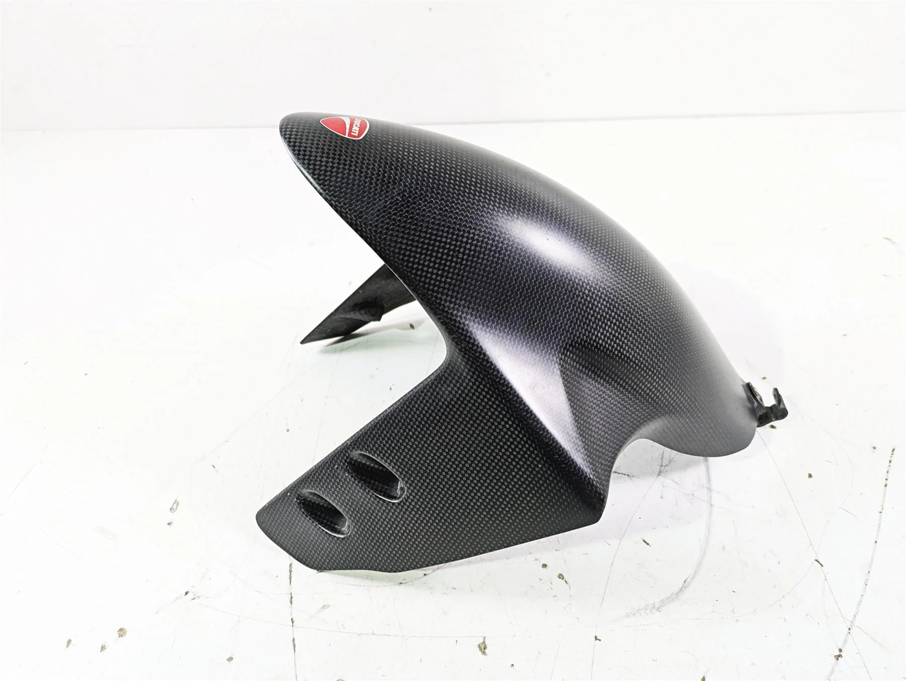 2015 Ducati Panigale 1299 S Front Fender Carbon Fiber 56420982A - Image 11