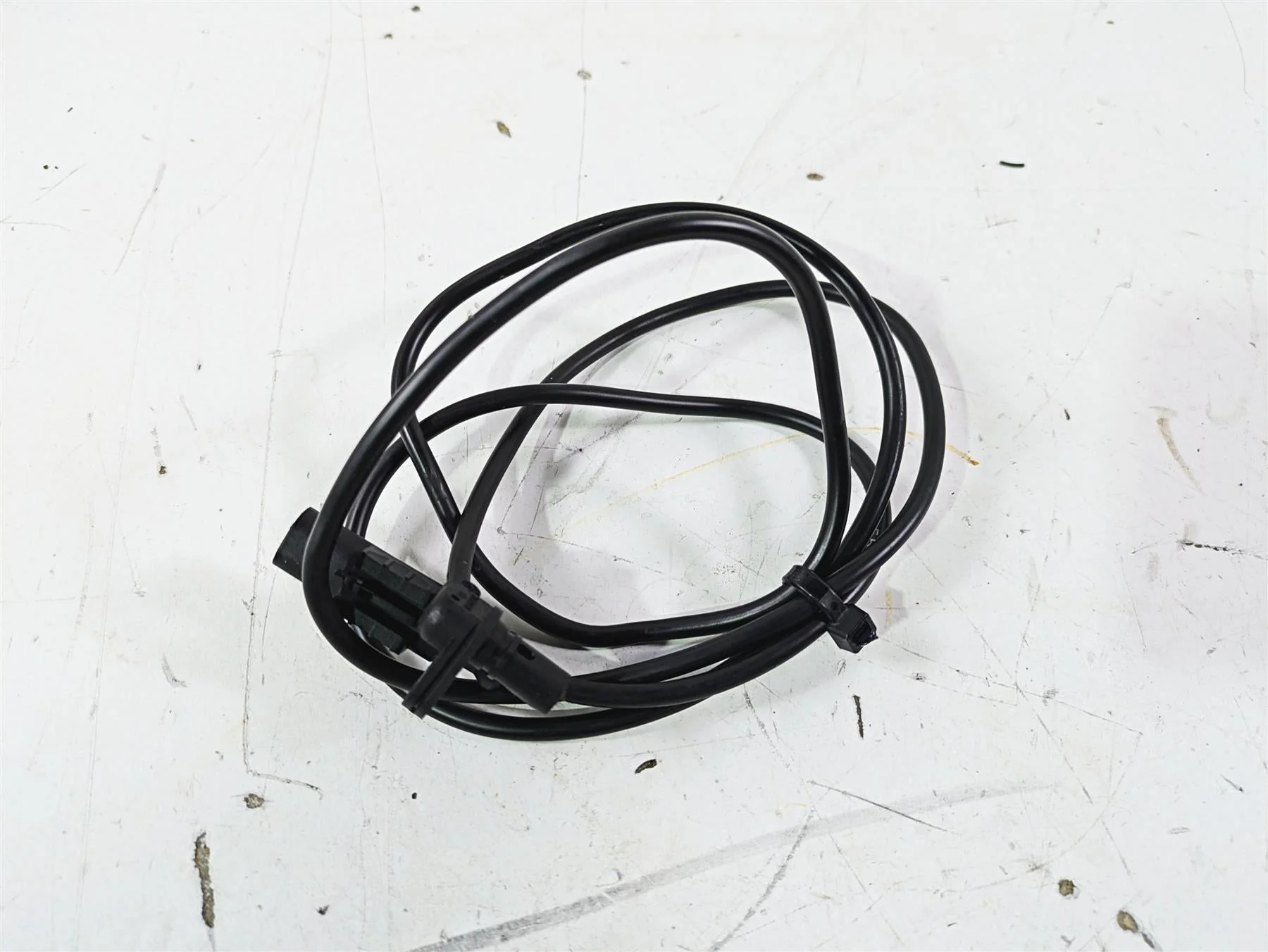 2015 Ducati Panigale 1299 S Front Wheel Speed Abs Brake Sensor 55212111B - Image 2