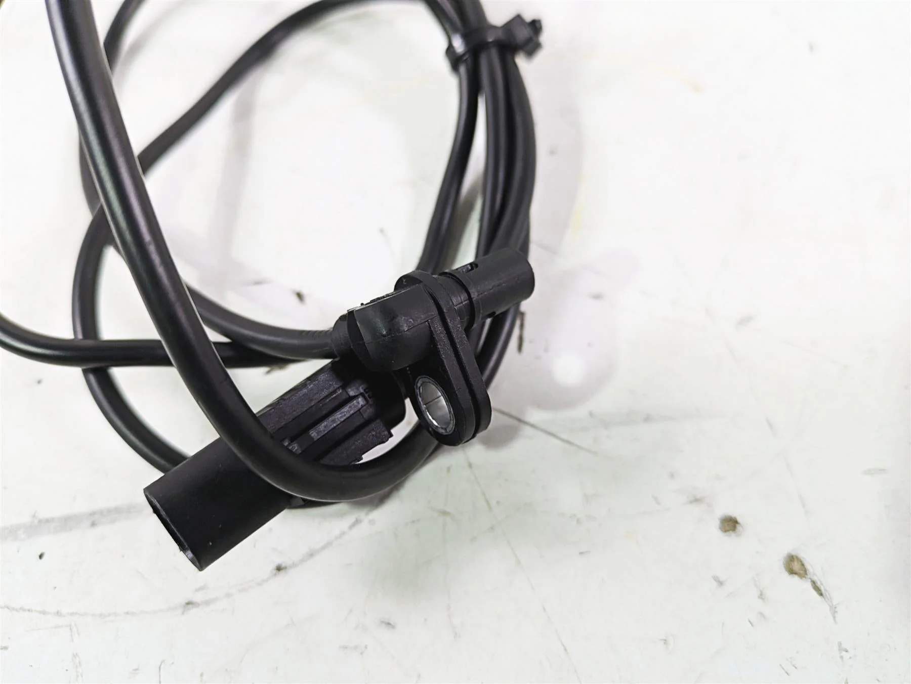 2015 Ducati Panigale 1299 S Front Wheel Speed Abs Brake Sensor 55212111B - Image 7