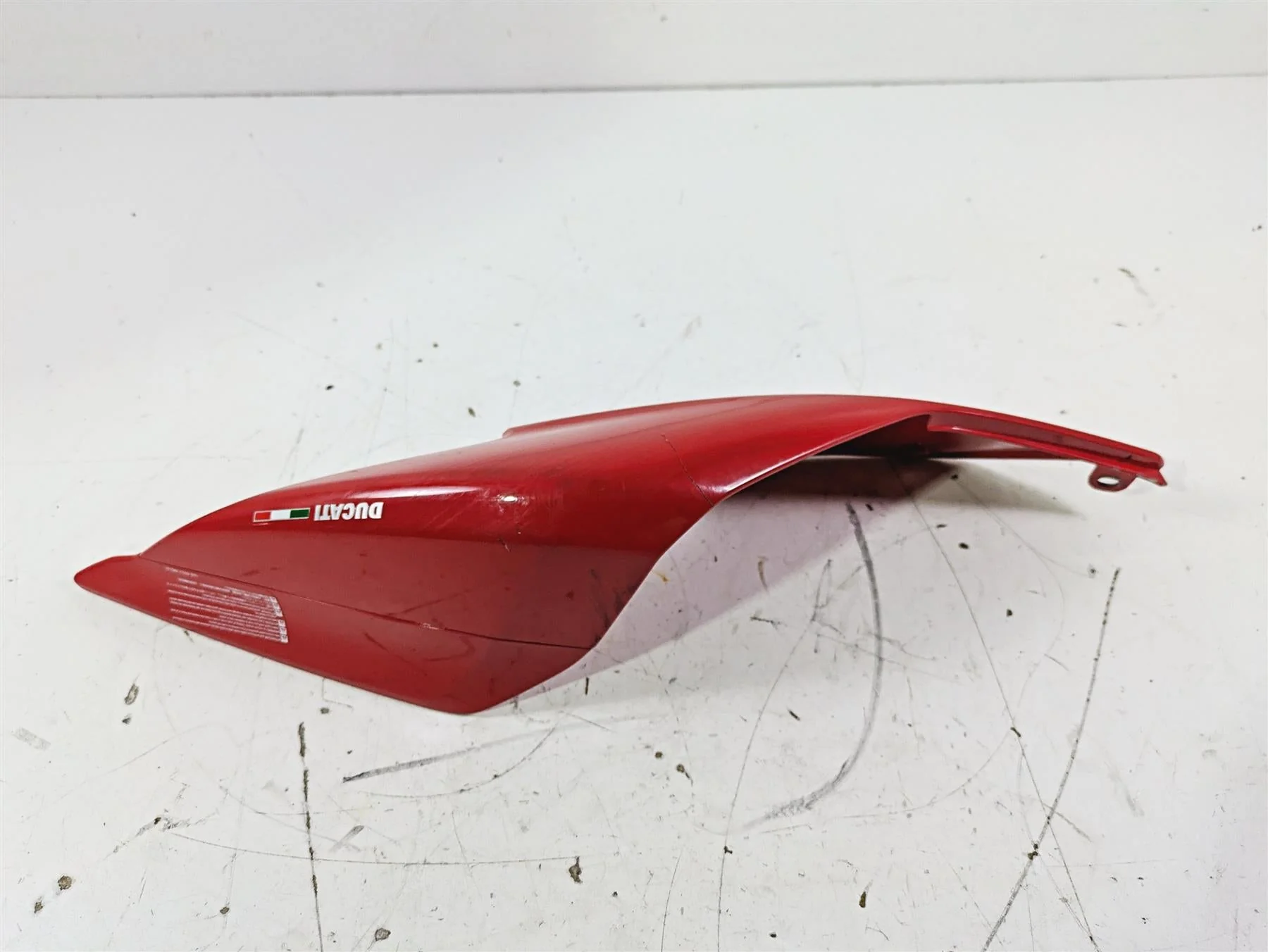 2015 Ducati Panigale 1299 S Left Side Tail Fairing Cover CRACK 48212021AA - Image 3