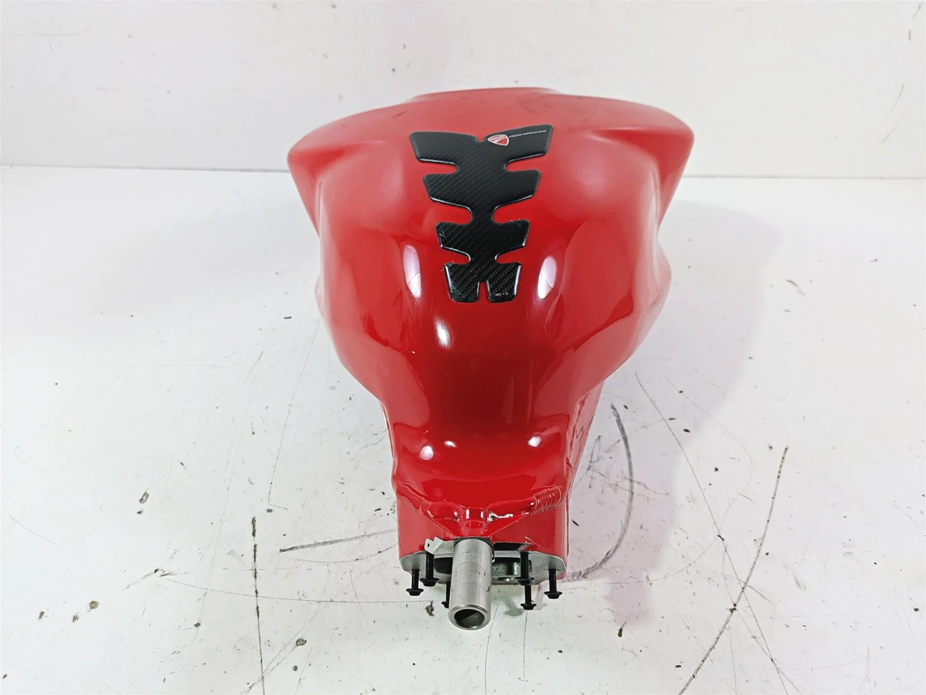 2015 Ducati Panigale 1299 S Red Fuel Gas Petrol Tank READ 58611923AA - Image 12