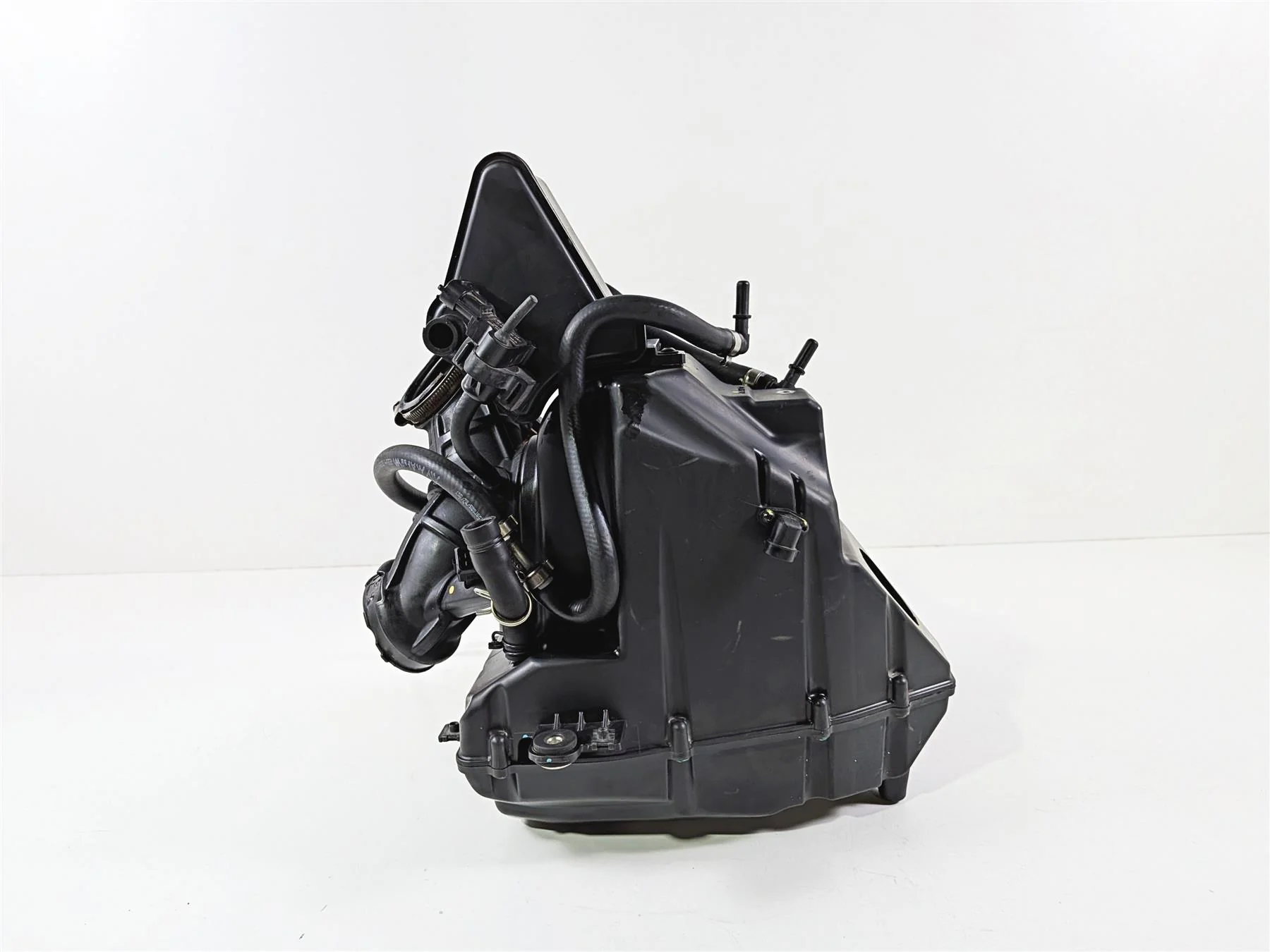 2015 Ducati Scrambler Urban Enduro Air Box Cleaner Breather Filter 44213103A - Image 12