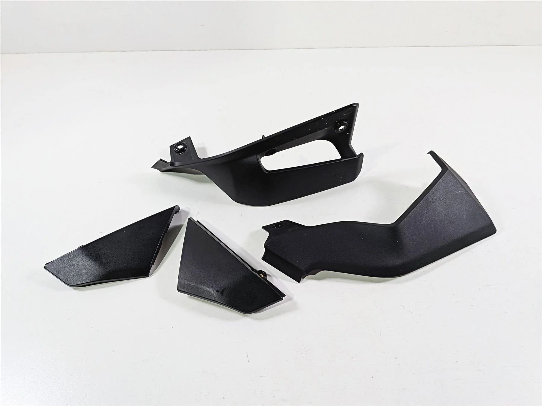 2015 Ducati Scrambler Urban Enduro Frame Infill Side Covers Set 48211971B