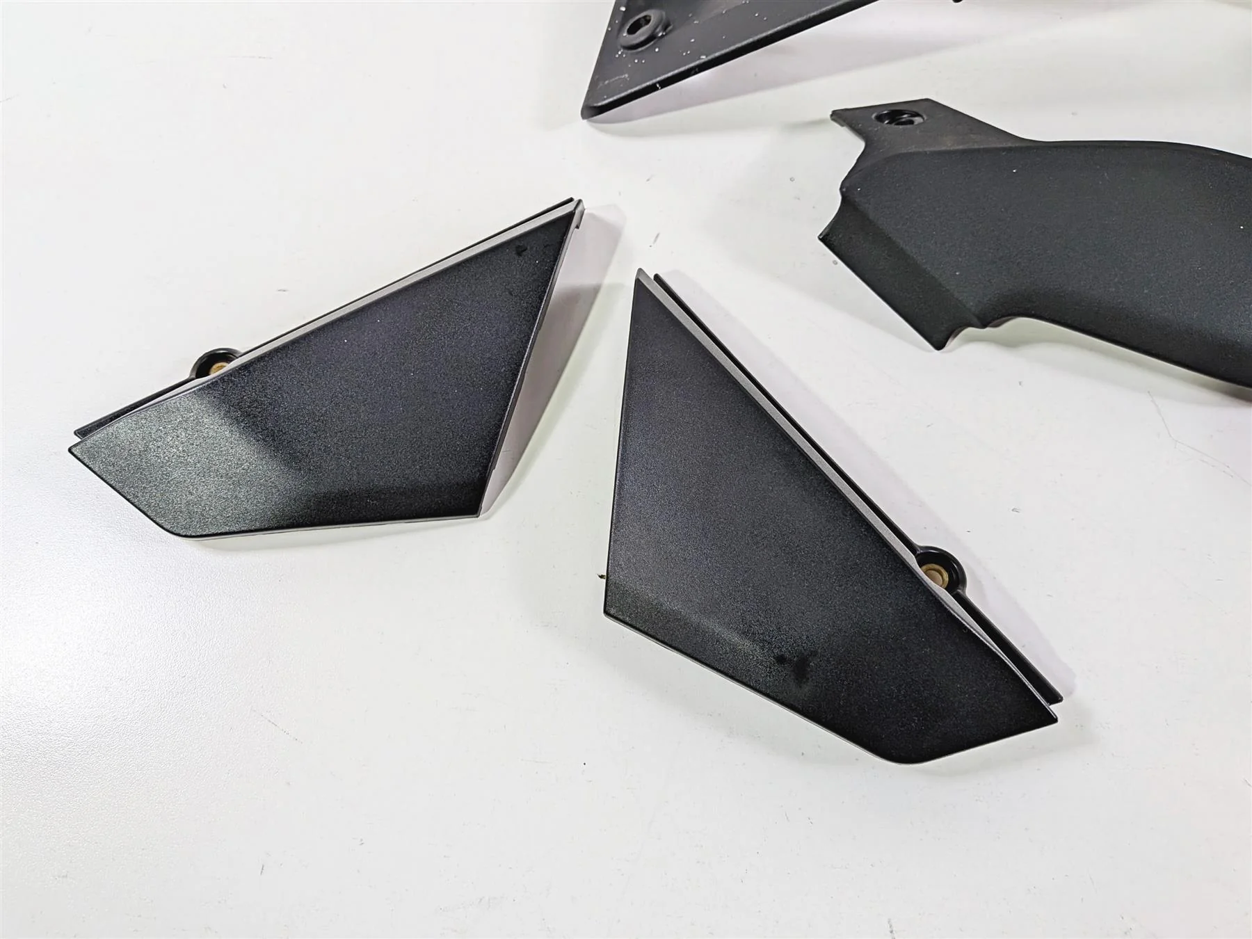2015 Ducati Scrambler Urban Enduro Frame Infill Side Covers Set 48211971B - Image 6