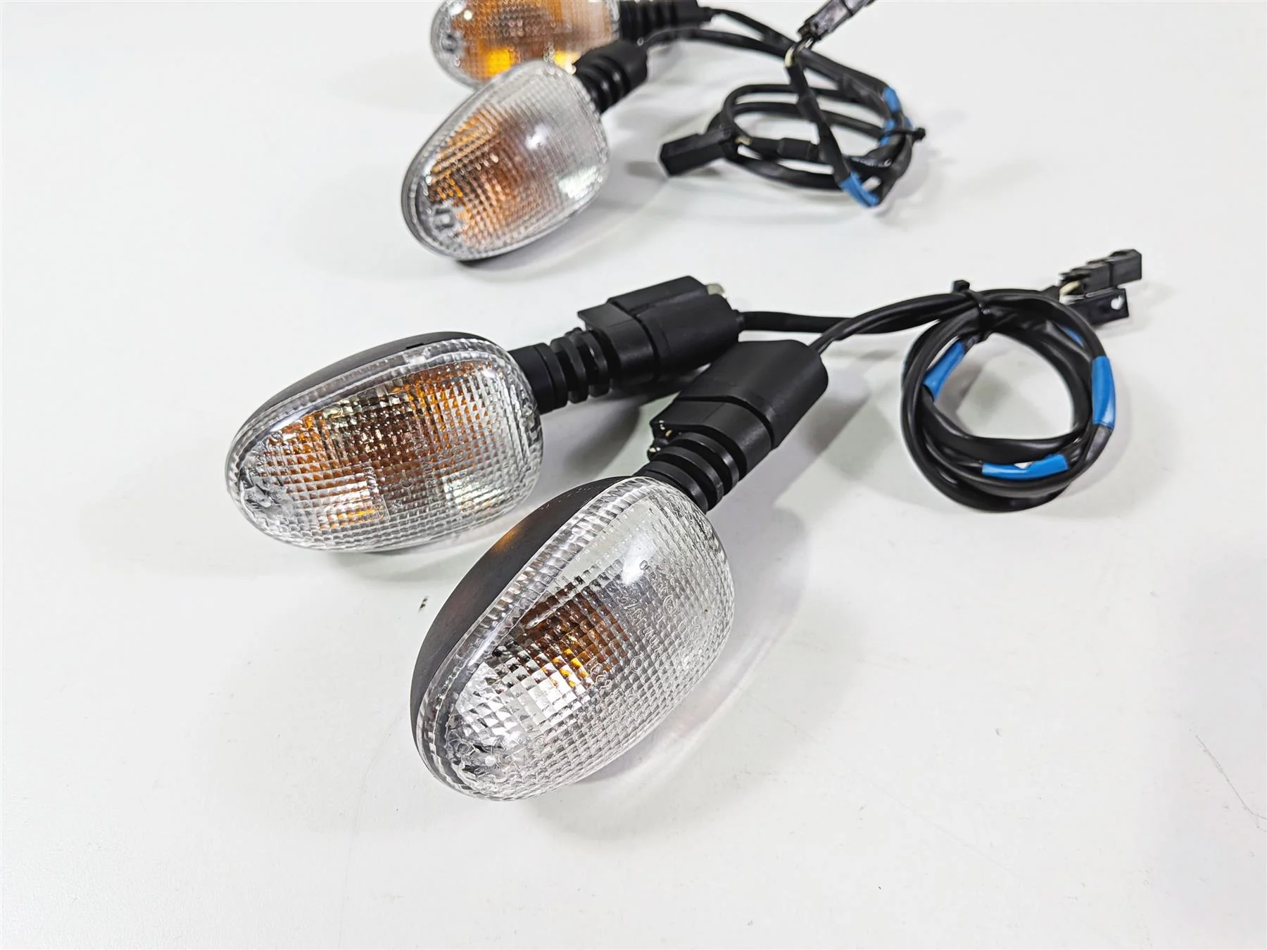 2015 Ducati Scrambler Urban Enduro Front Rear Blinker Turn Signal Set 53040165B - Image 3