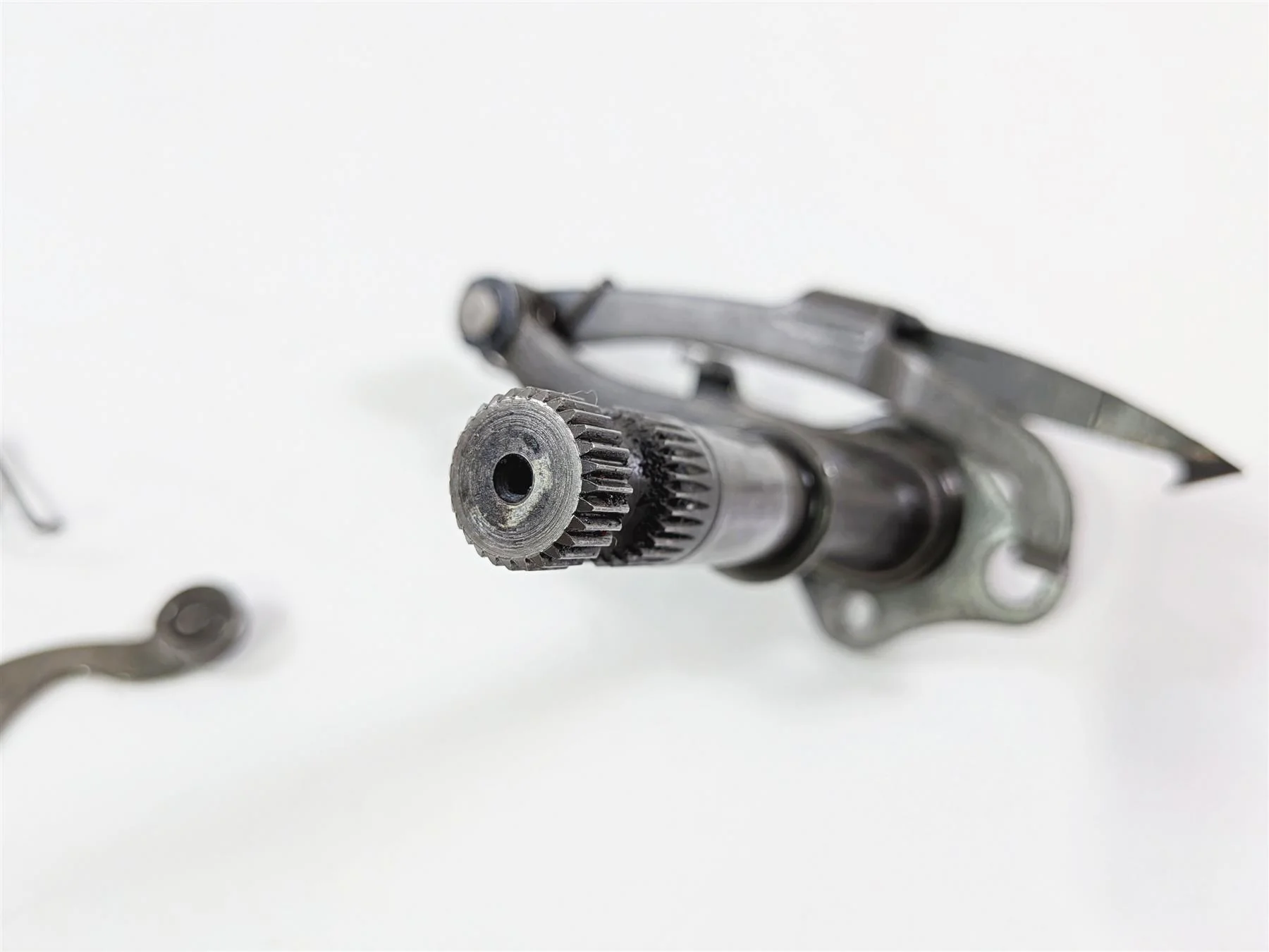 2015 Ducati Scrambler Urban Enduro Gear Selector Shaft & Control Fork 82113331A - Image 13