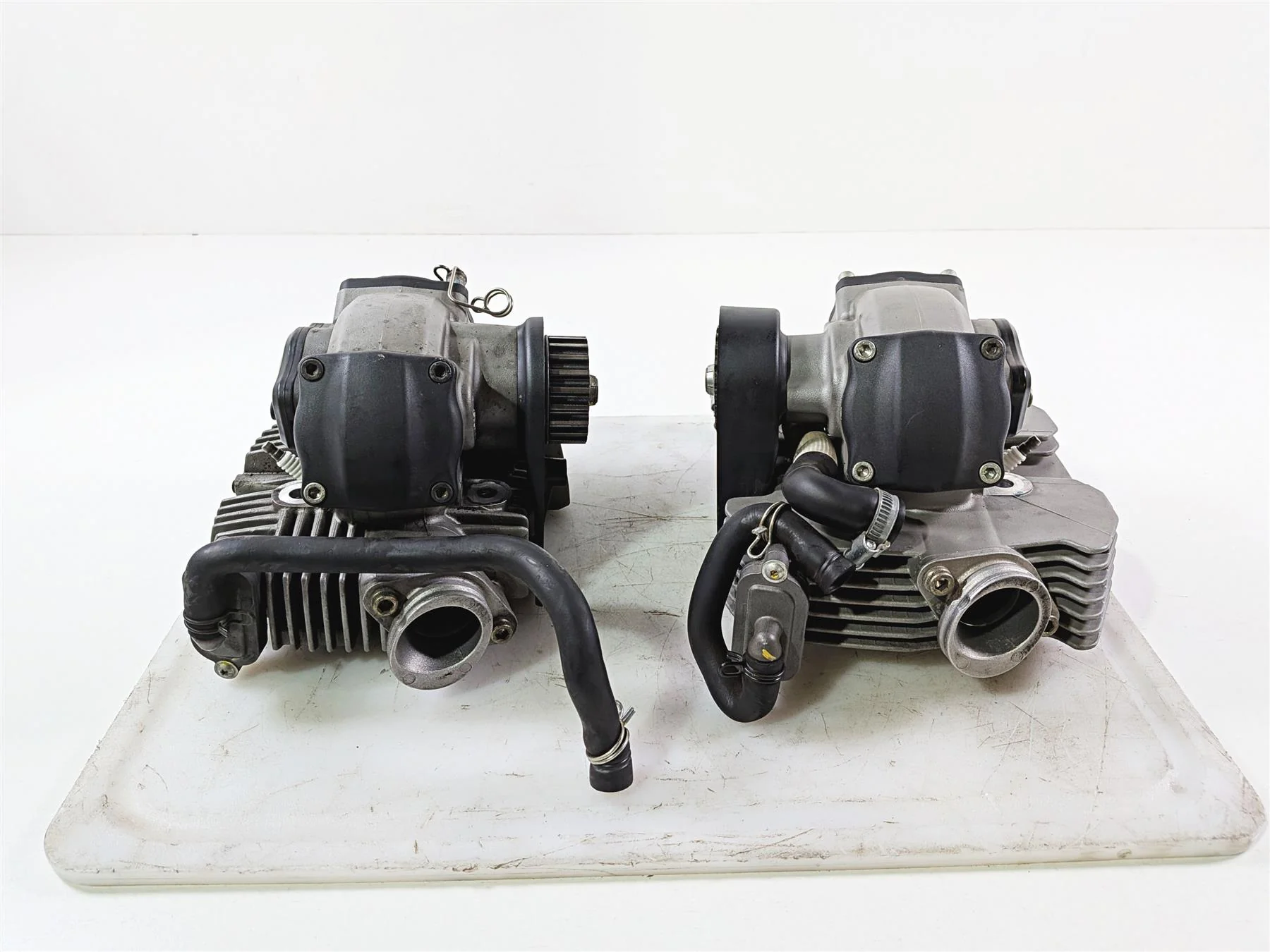 2015 Ducati Scrambler Urban Enduro Horizontal & Vertical Cylinderhead 30122882DA - Image 4