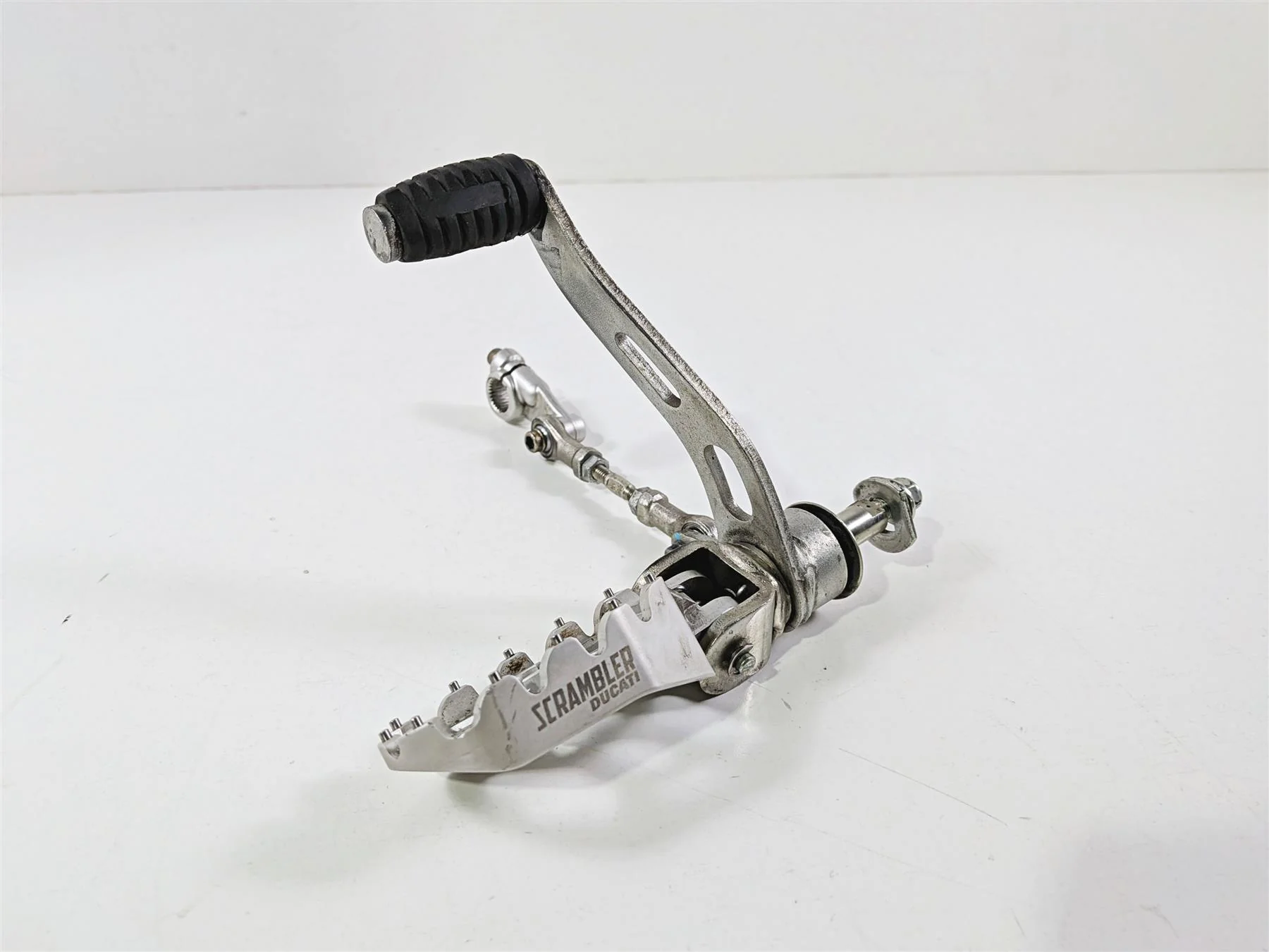 2015 Ducati Scrambler Urban Enduro Left Foot Peg + Mount & Shifter 45620781AA