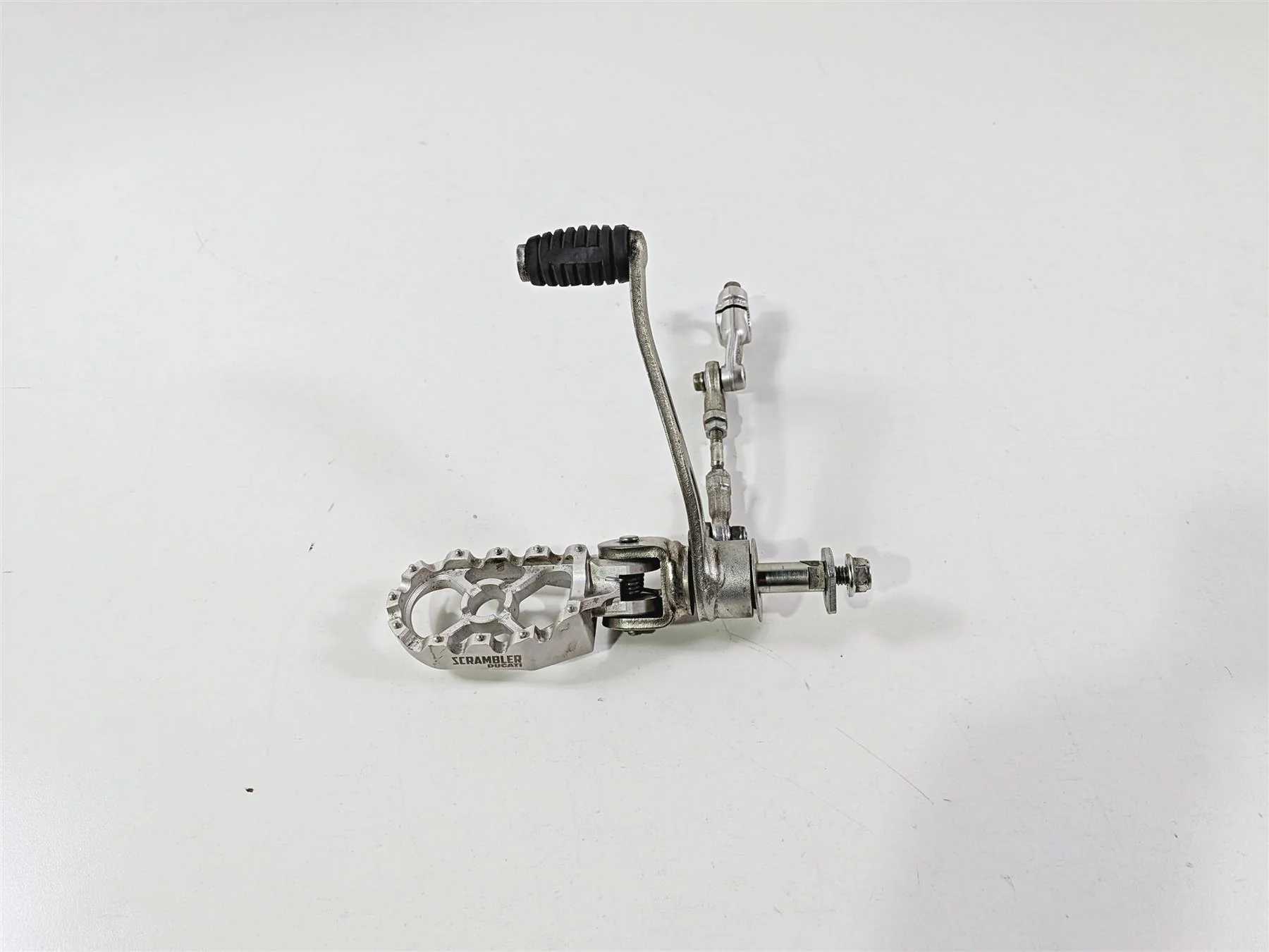 2015 Ducati Scrambler Urban Enduro Left Foot Peg + Mount & Shifter 45620781AA - Image 2