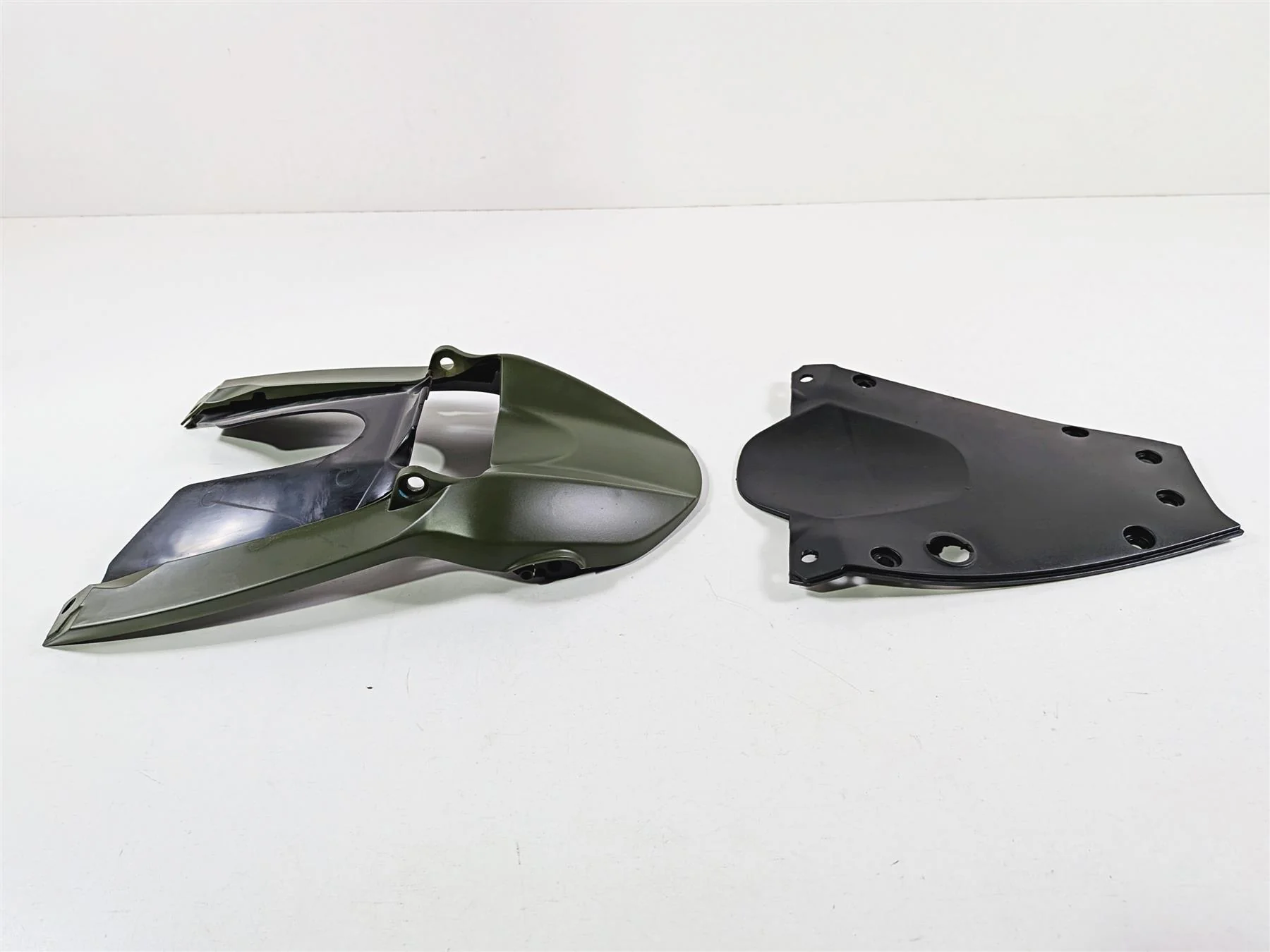 2015 Ducati Scrambler Urban Enduro Rear Fender Cover Fairing Set 56510731AT - Image 3