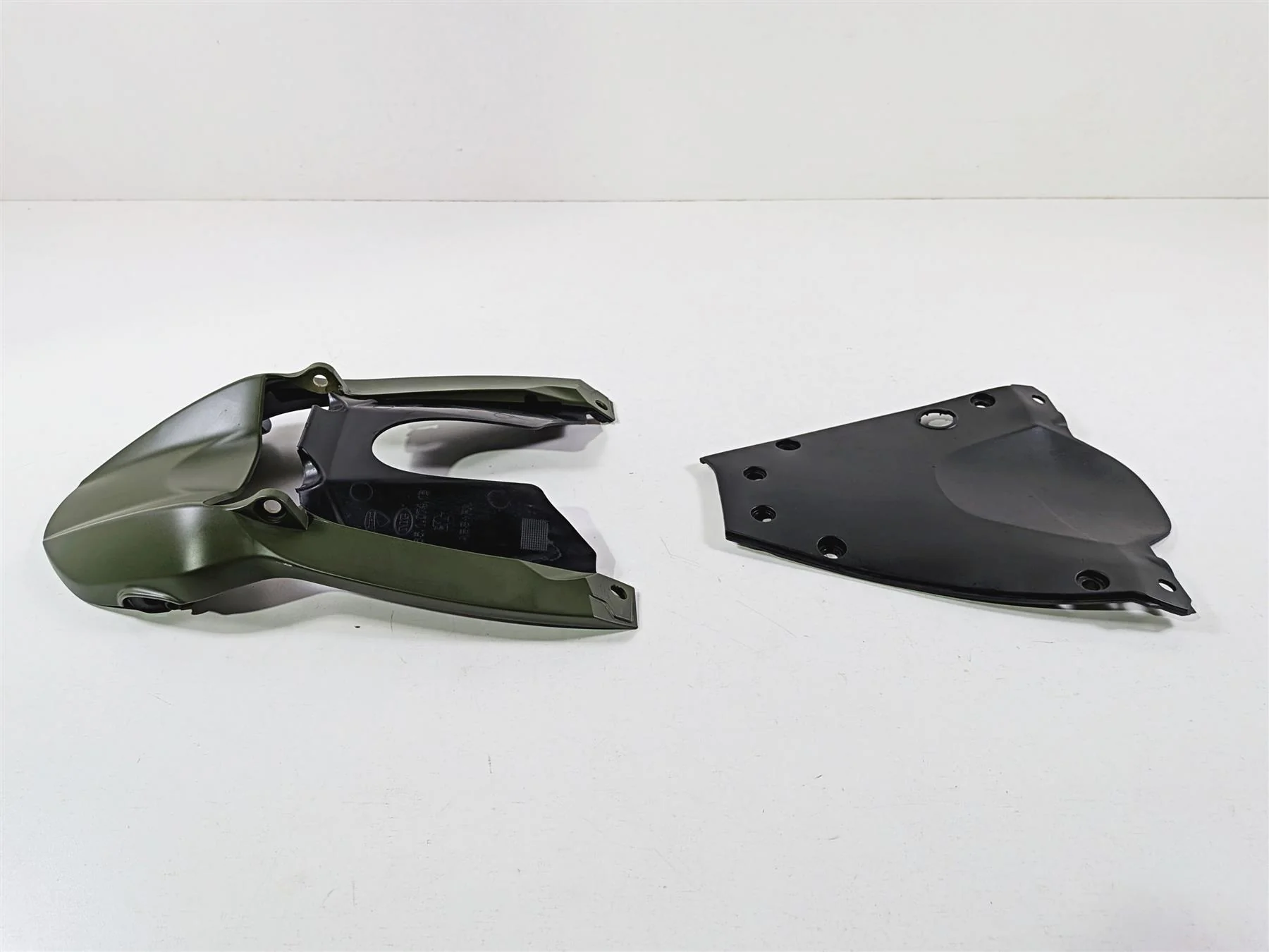 2015 Ducati Scrambler Urban Enduro Rear Fender Cover Fairing Set 56510731AT - Image 5
