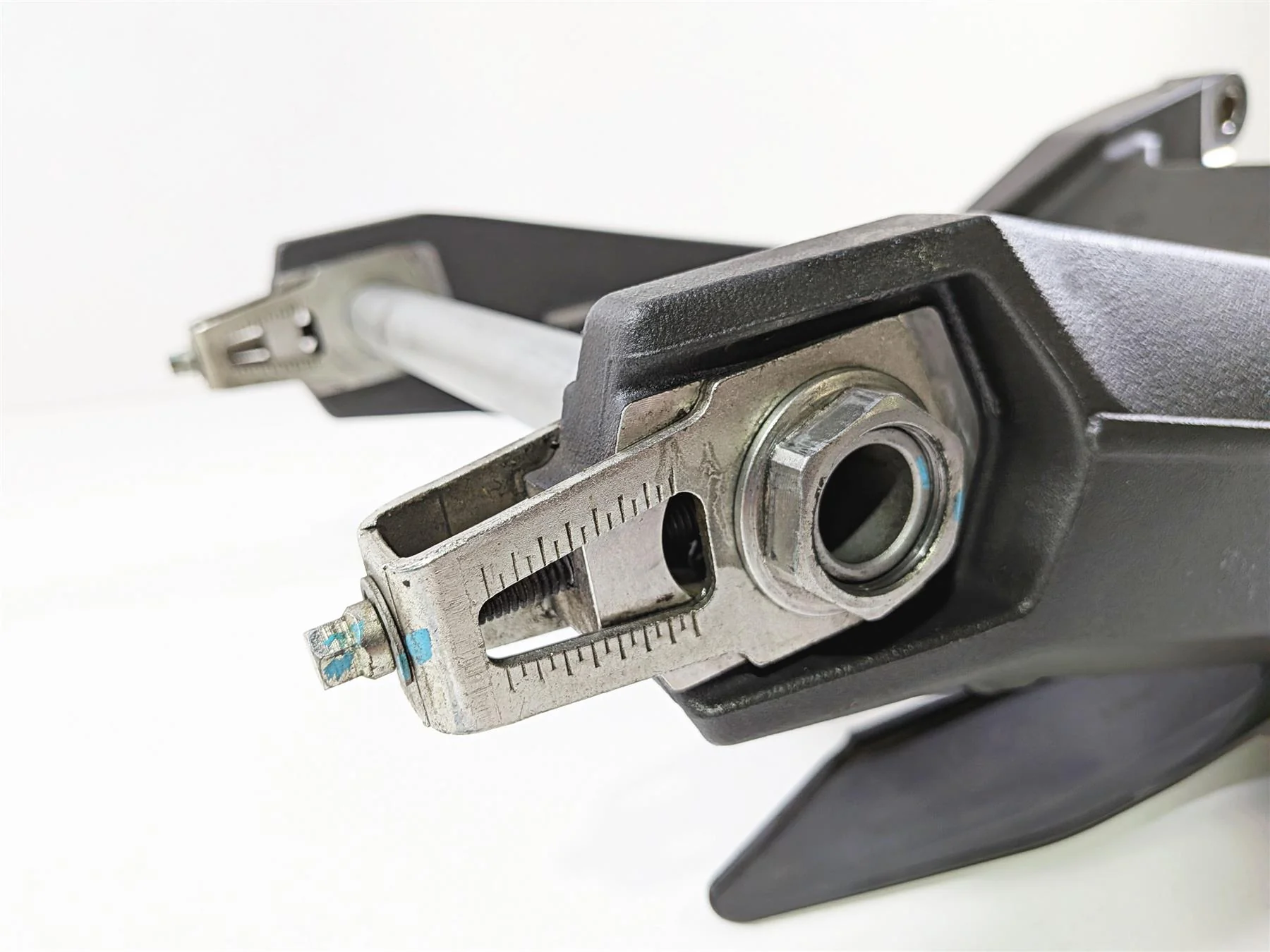 2015 Ducati Scrambler Urban Enduro Rear Swingarm & Axle Set 37011941BA - Image 8
