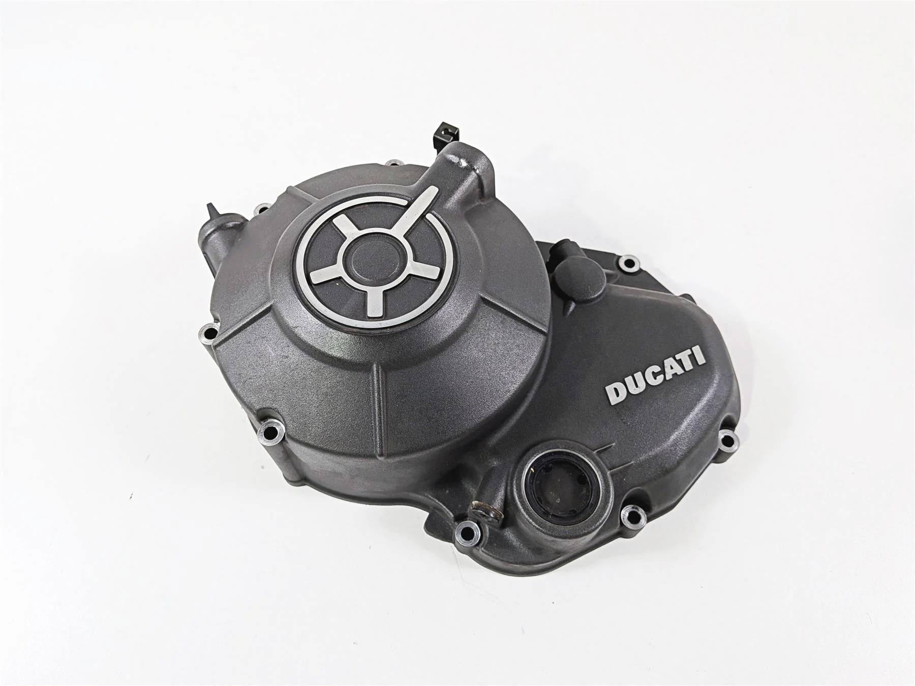 2015 Ducati Scrambler Urban Enduro Right Engine Side Clutch Cover 24321421B - Image 4