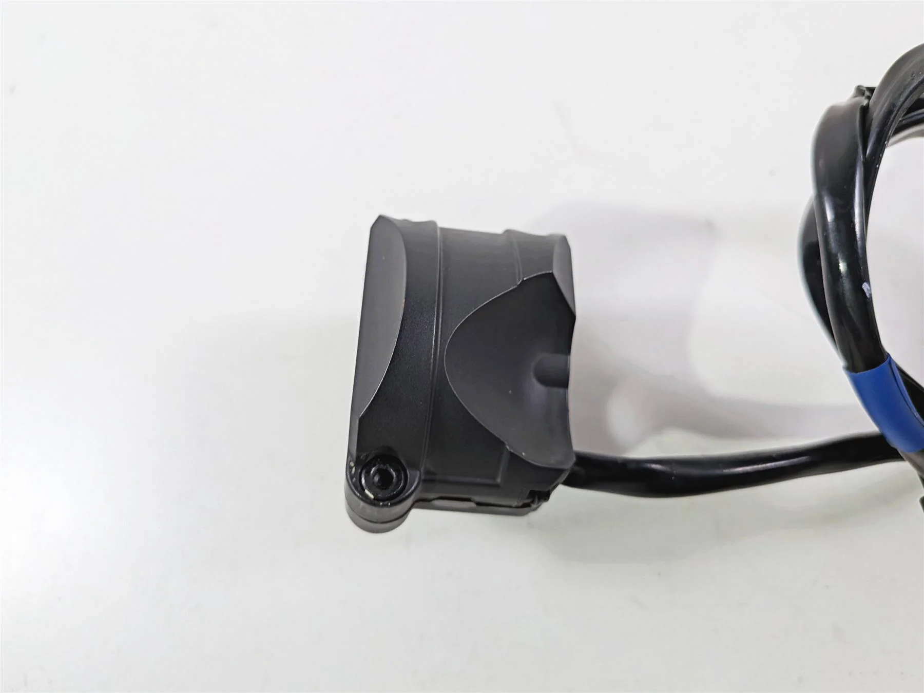2015 Ducati Scrambler Urban Enduro Right Hand Control Switch 65010172B - Image 8