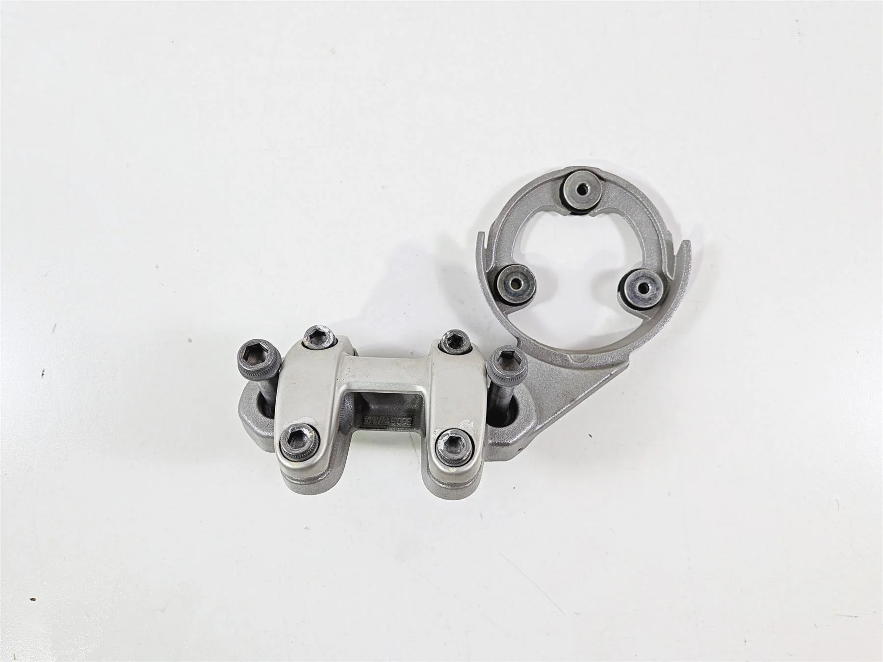 2015 Ducati Scrambler Urban Enduro Speedometer Bracket & Riser Set 36015451AA