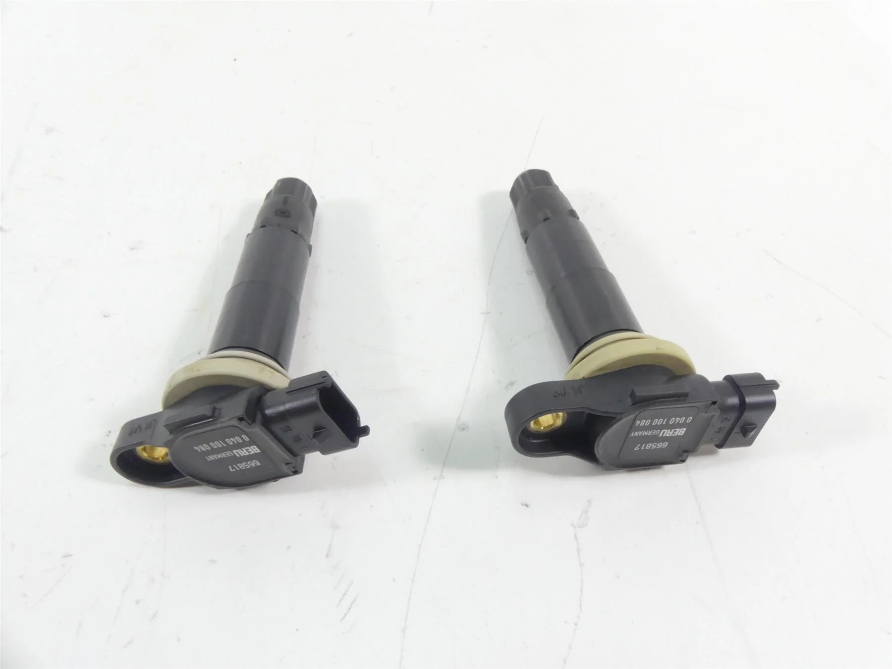 2015 Eric Buell Racing 1190SX Beru Ignition Coil Set 665817 0040100084 - Image 2
