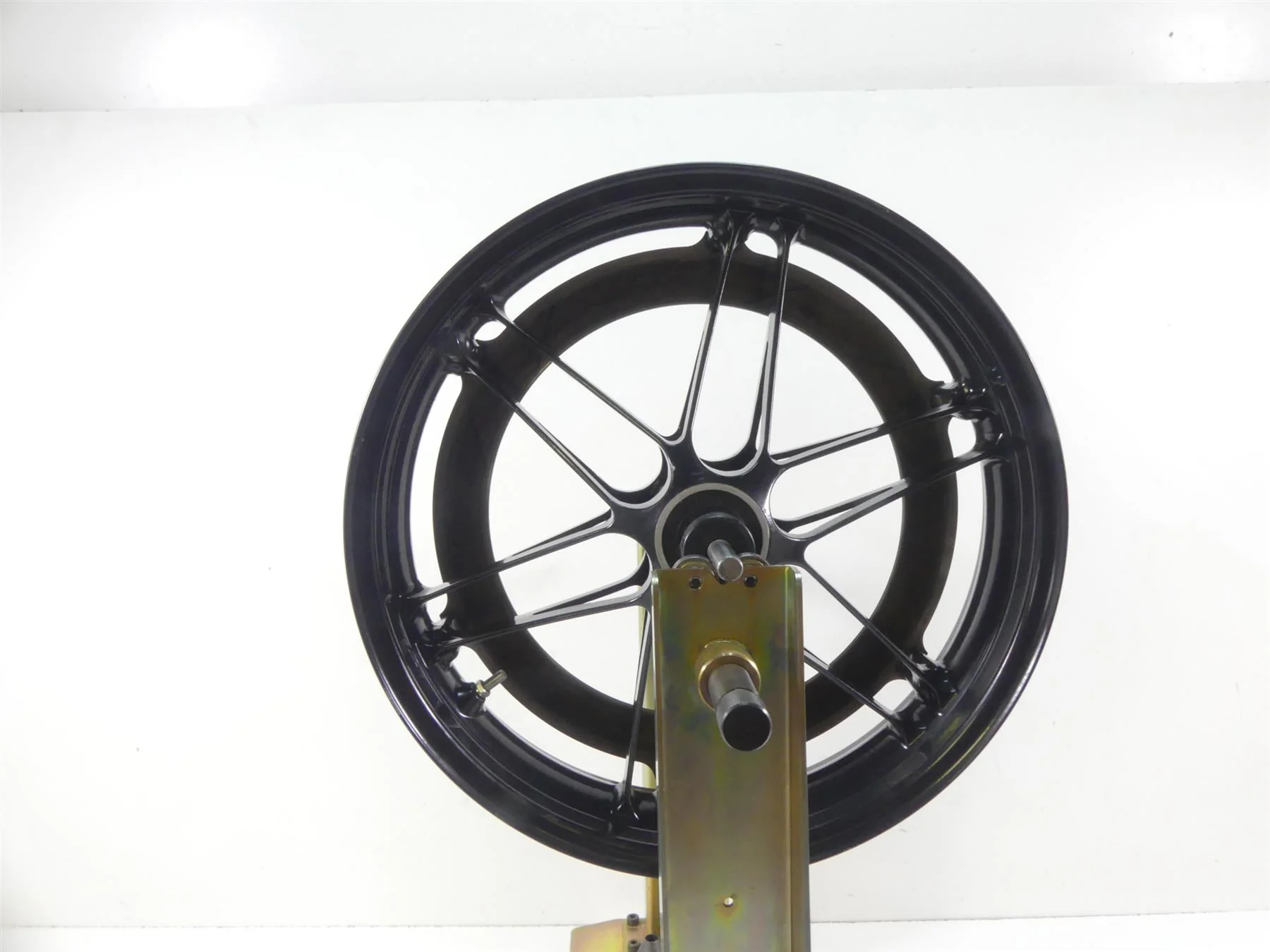 2015 Eric Buell Racing 1190SX Straight Front Wheel Rim 17x3.5 & Disc G0100.1B7YT - Image 4