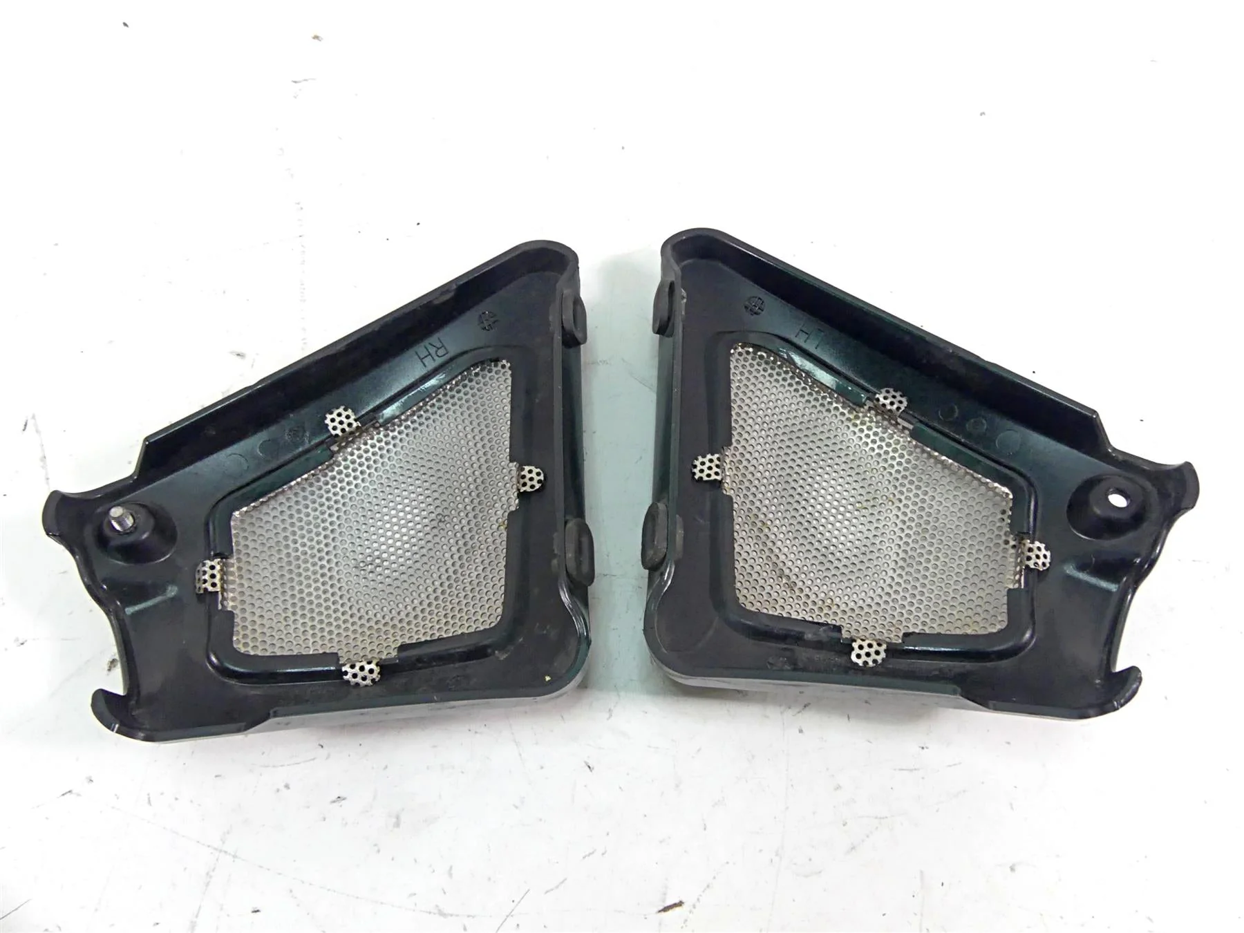 2015 Harley Davidson VRSCDX Night Rod Sp Front Neck Cover Fairing Set 66298-07 - Image 2