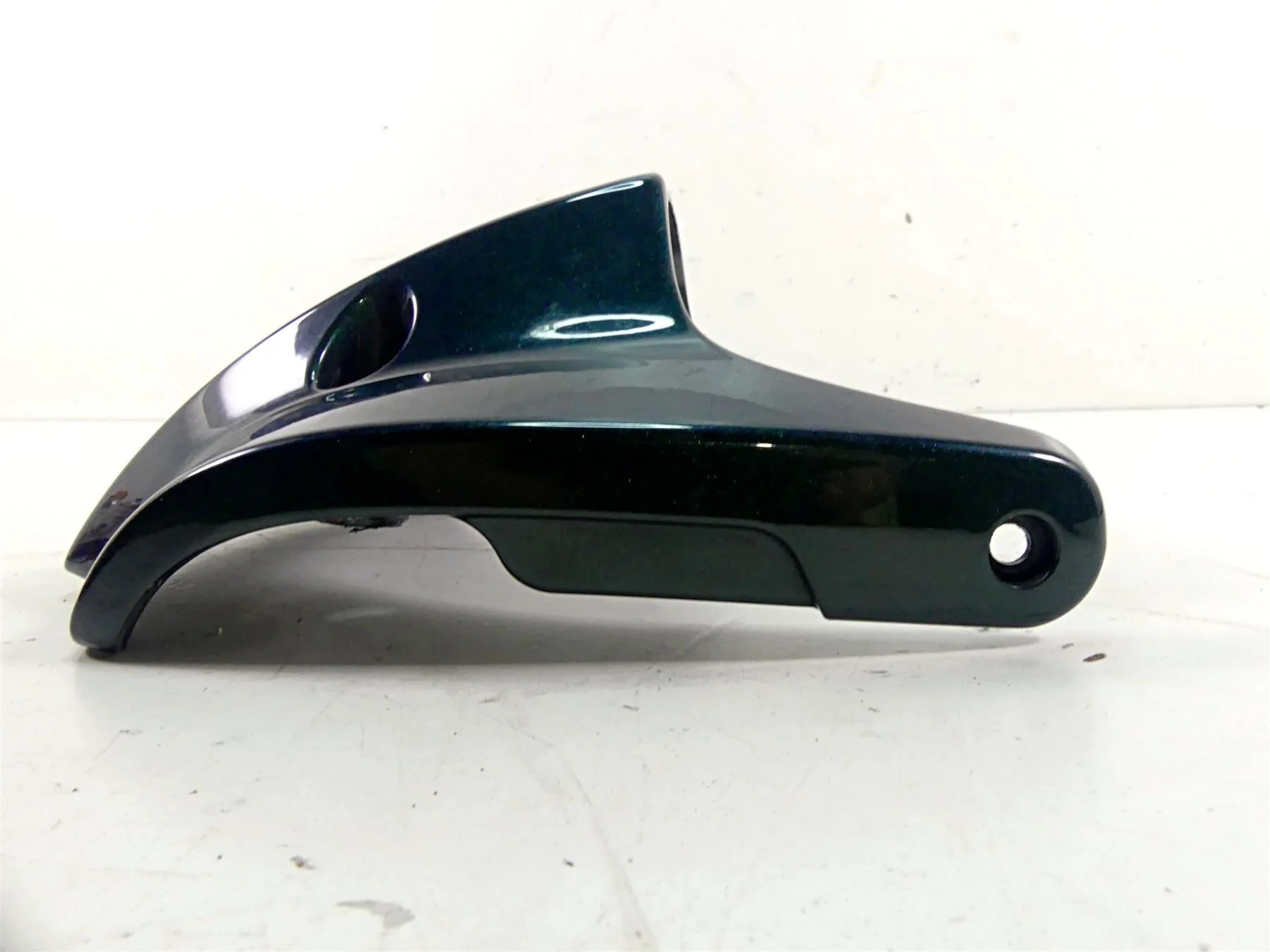 2015 Harley Davidson VRSCDX Night Rod Sp Headlight Visor Cover -Read 67700030 - Image 8