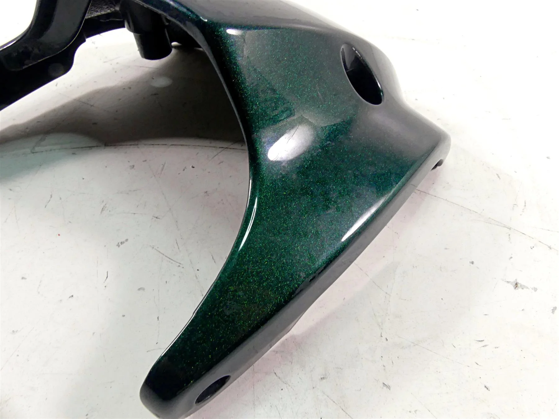 2015 Harley Davidson VRSCDX Night Rod Sp Headlight Visor Cover -Read 67700030 - Image 9
