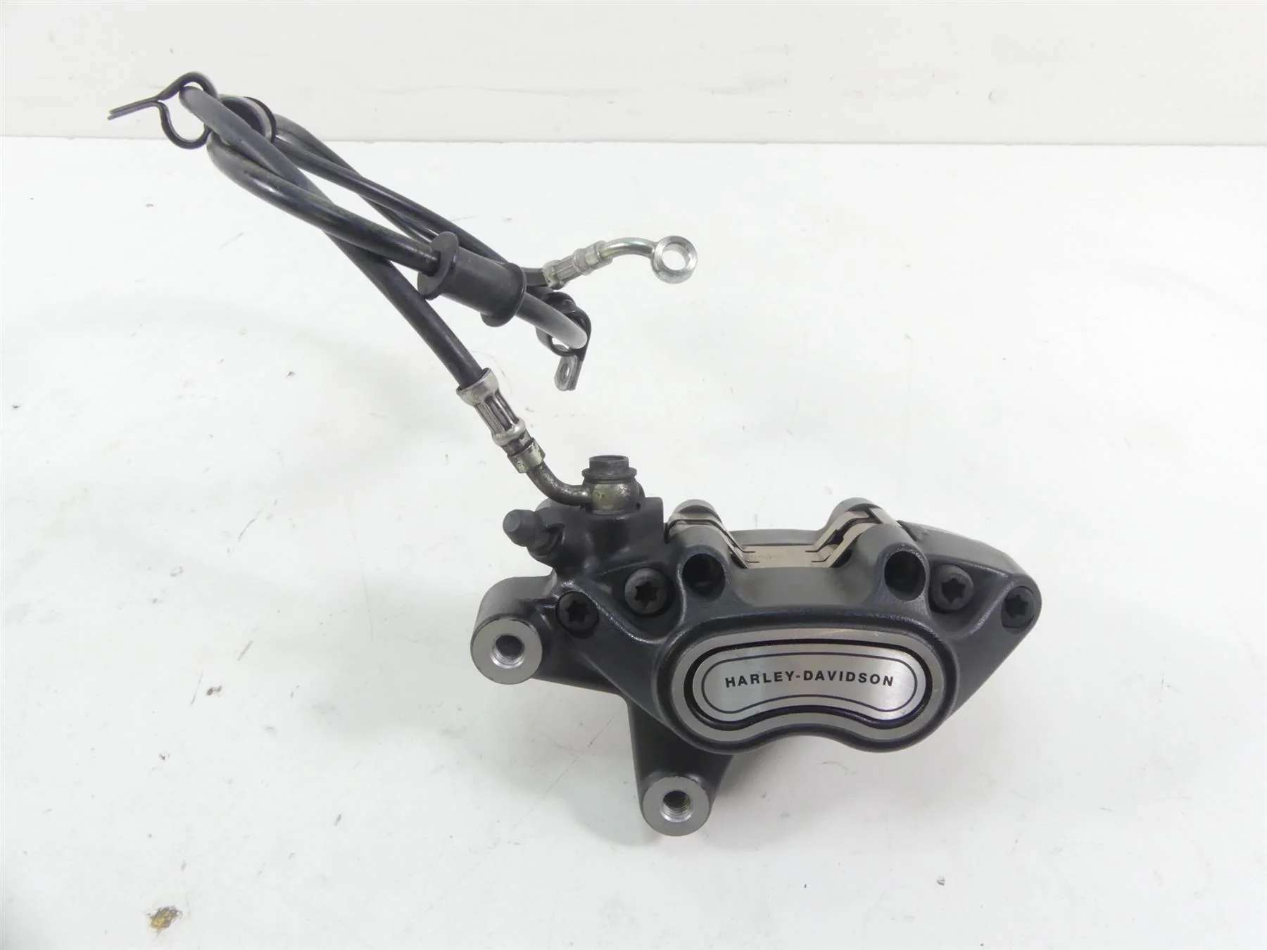 2015 Harley FLS Softail Slim Front Brake Caliper & Line 41300095