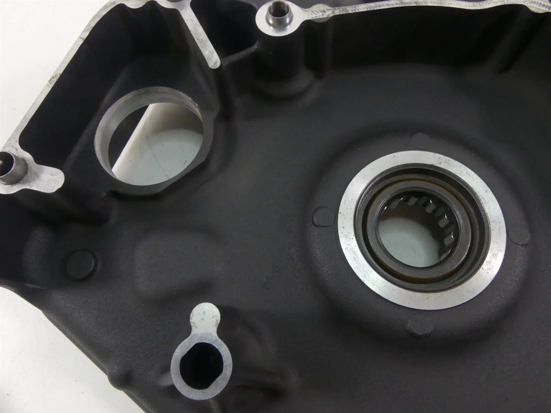 2015 Harley FLS Softail Slim Inner Primary Drive Clutch Cover 60681-06 - Image 8