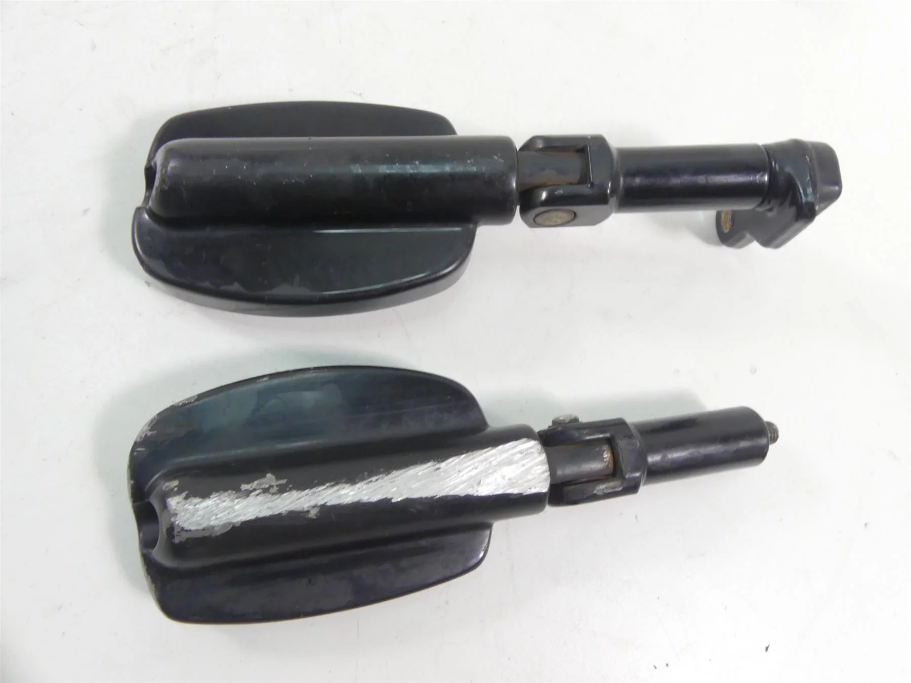 2015 Harley FLS Softail Slim Rear Passenger Foot Peg Footpeg Set - Image 7