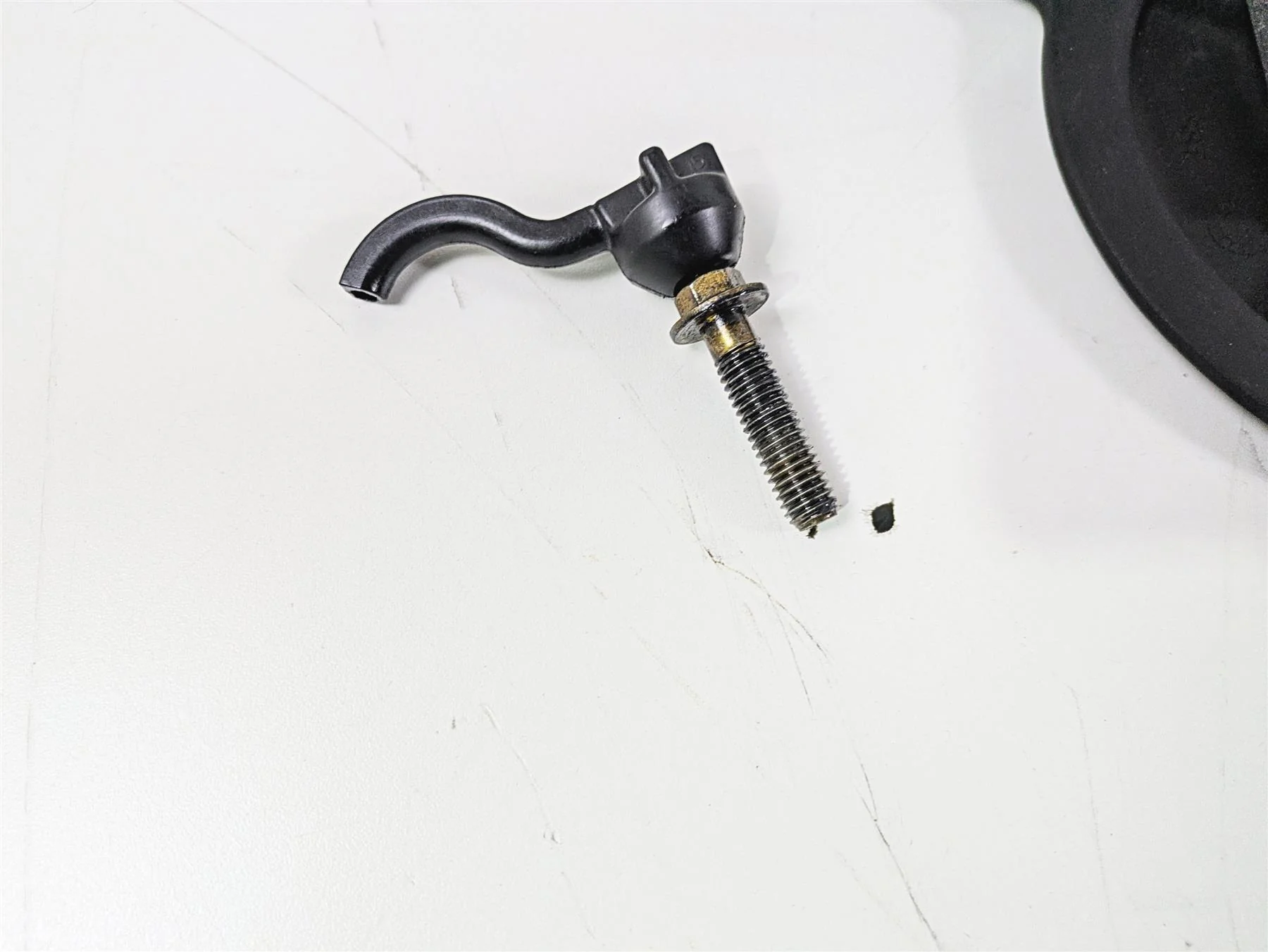 2015 Harley FXDF Dyna Fat Bob Air Cleaner Breather Back Plate Mount 29478-05A - Image 11