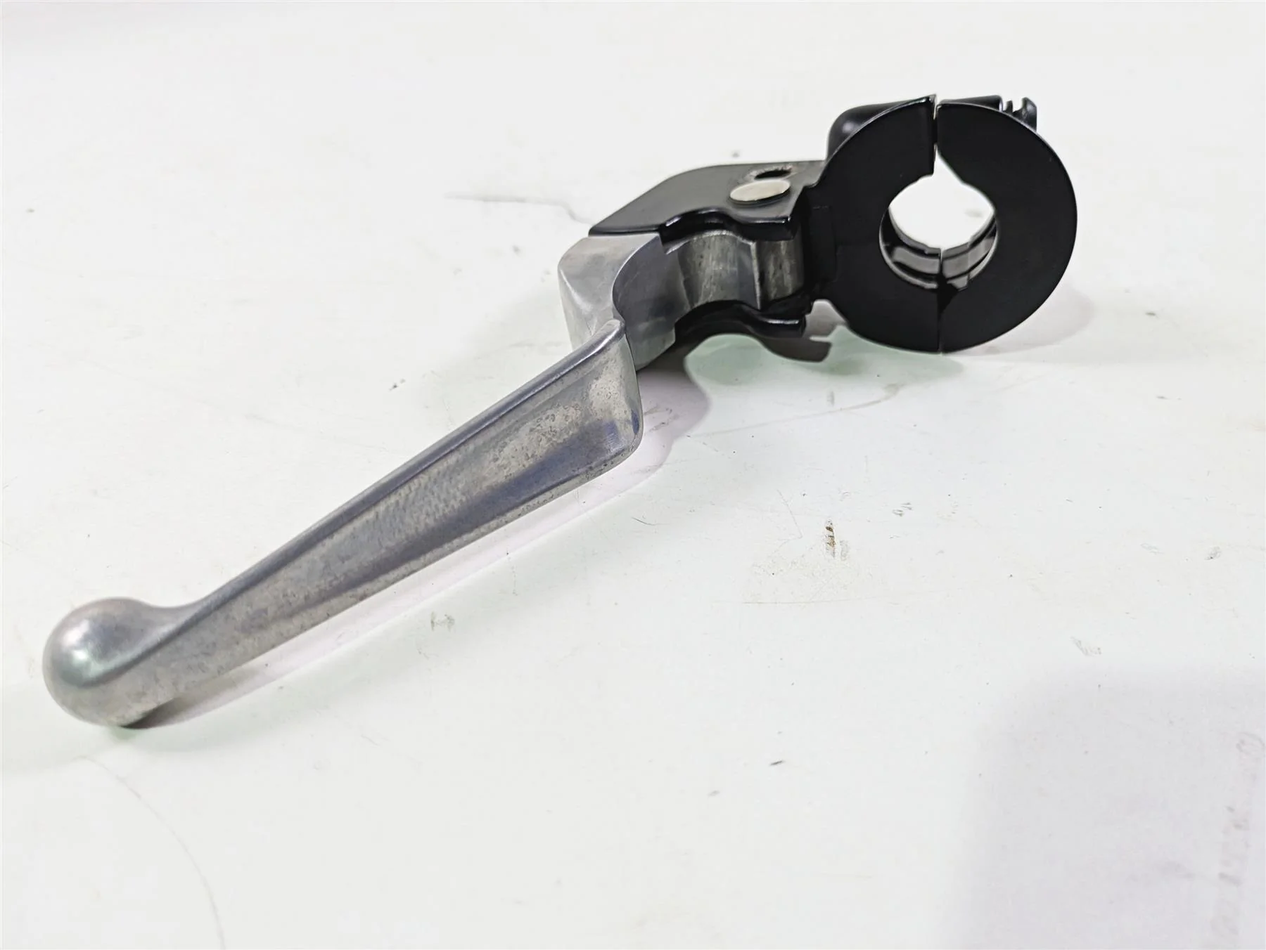 2015 Harley FXDF Dyna Fat Bob Clutch Perch & Lever 38608-96 45015-96 - Image 12