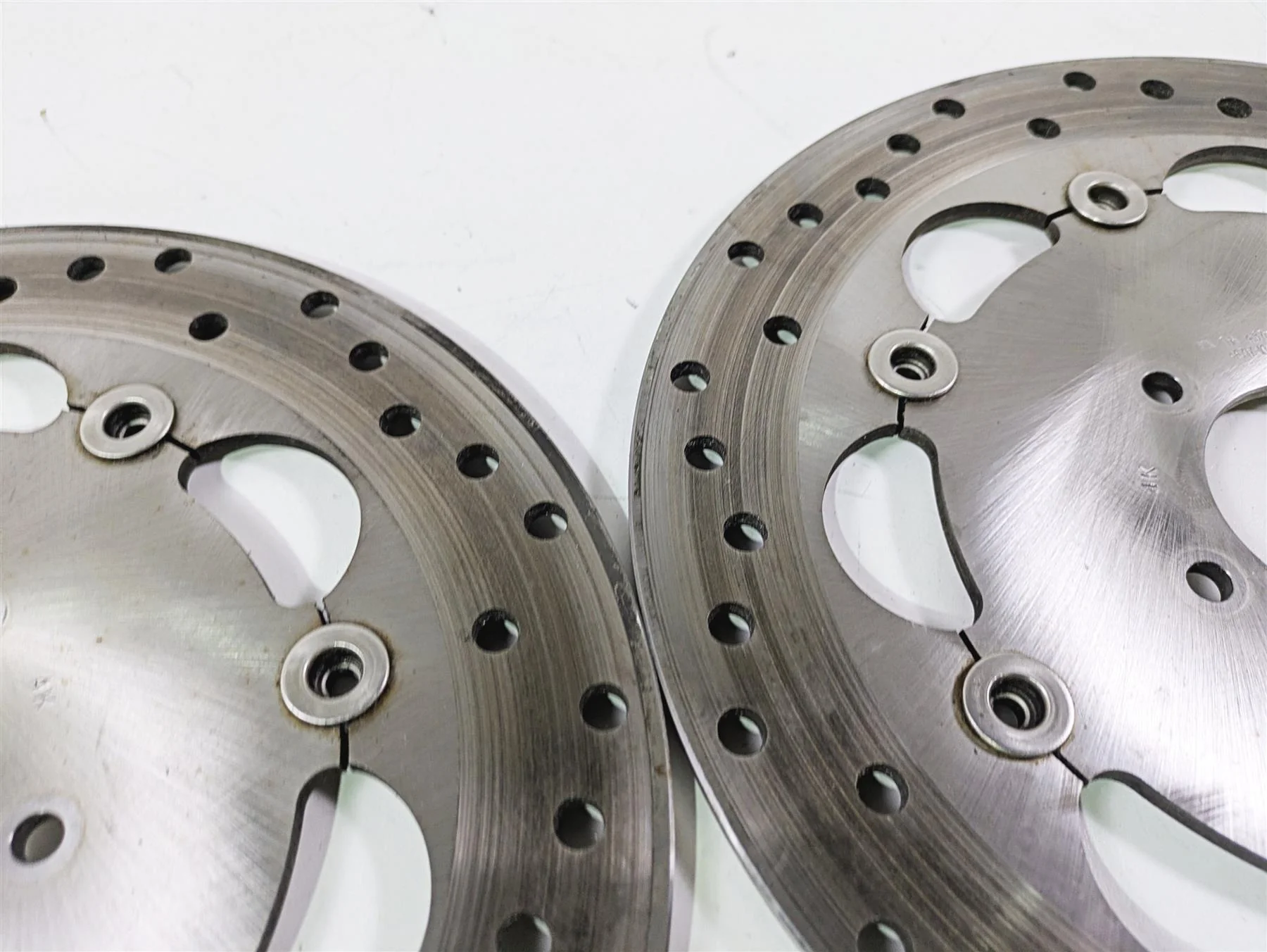 2015 Harley FXDF Dyna Fat Bob Front Brake Rotor Disc Set 46717-10 - Image 11