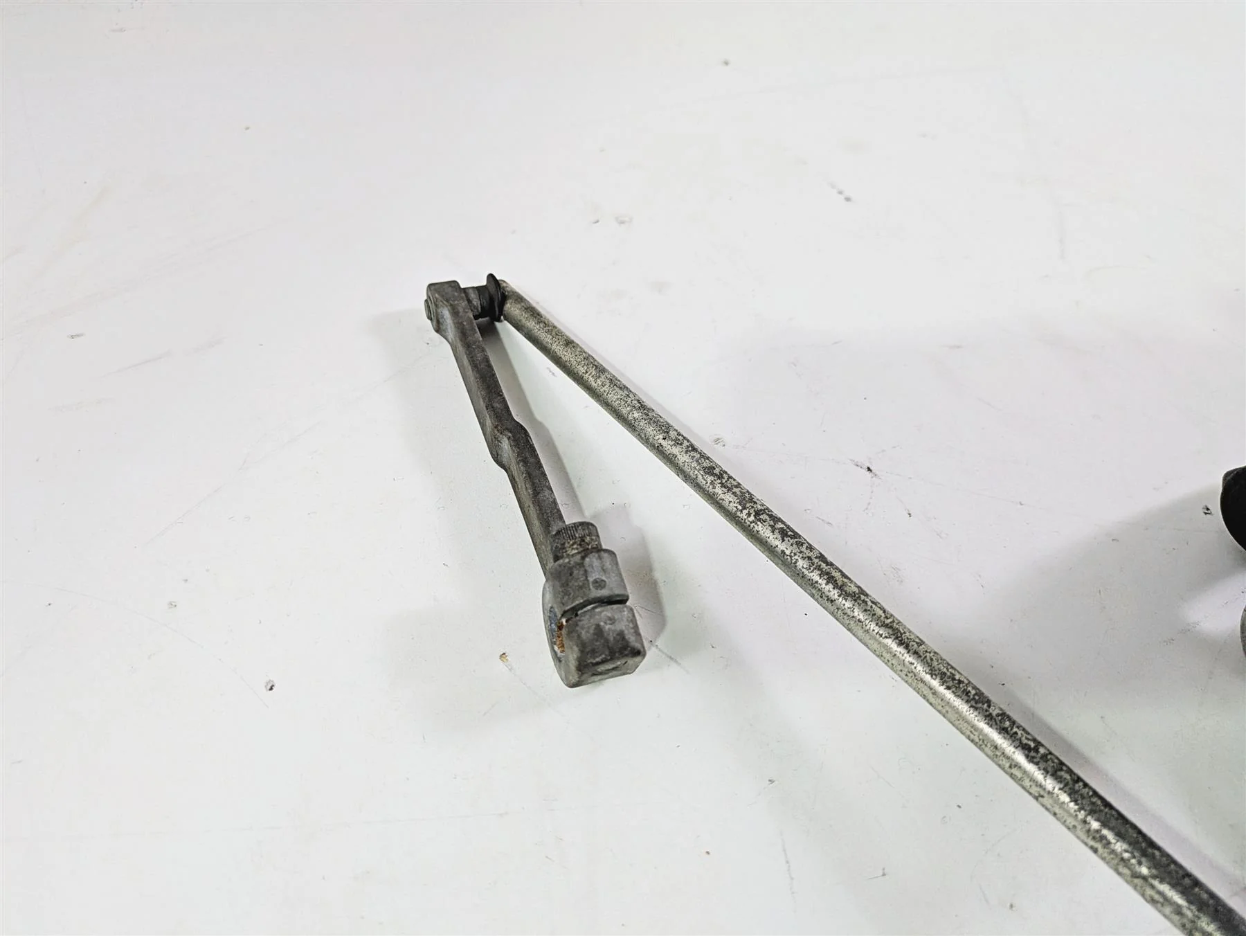 2015 Harley FXDF Dyna Fat Bob Front Left Fw Footpeg & Shifter 33693-03 34564-90B - Image 9