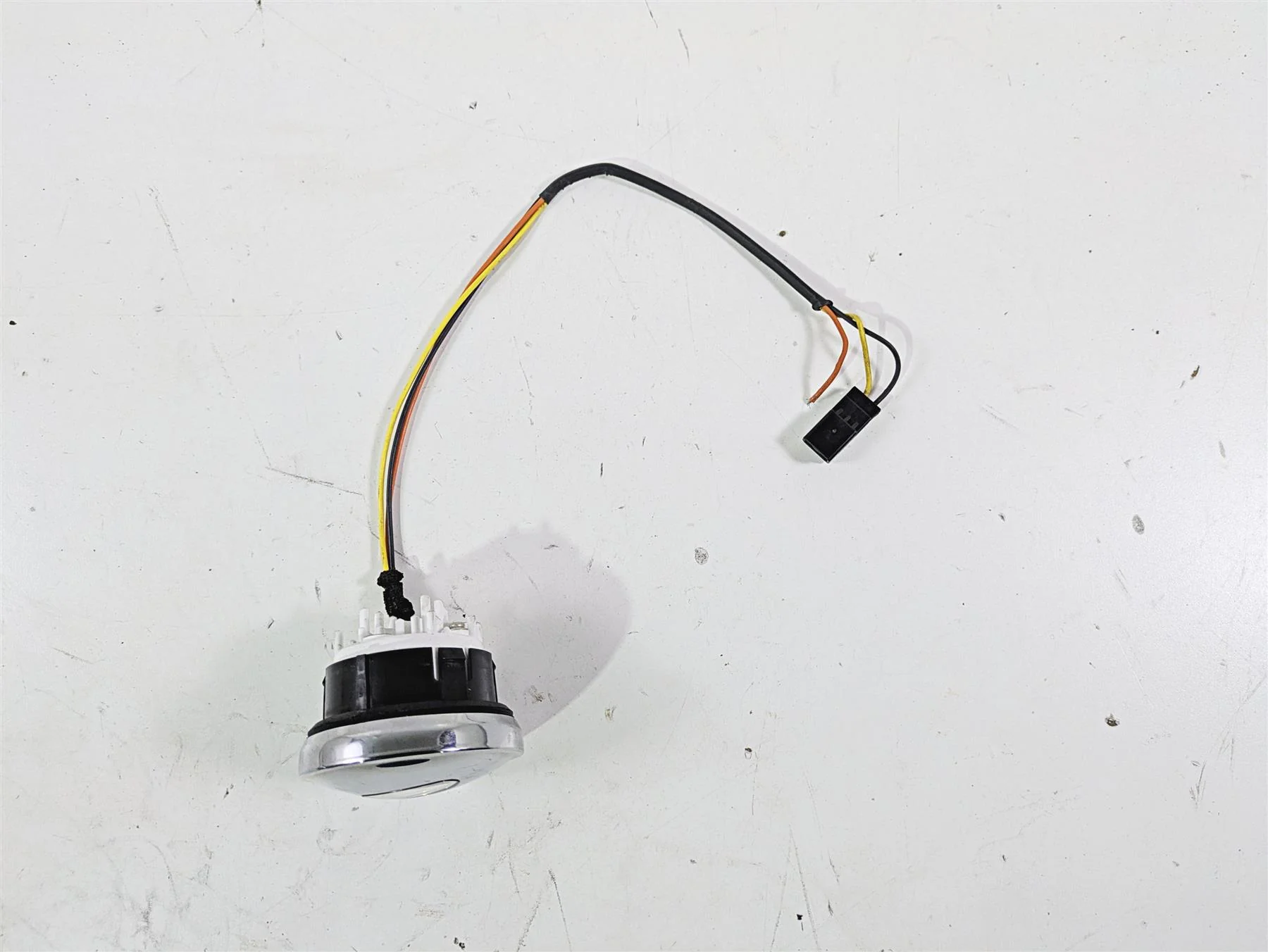 2015 Harley FXDF Dyna Fat Bob Fuel Gas Level Gauge - Read 75241-08 - Image 4