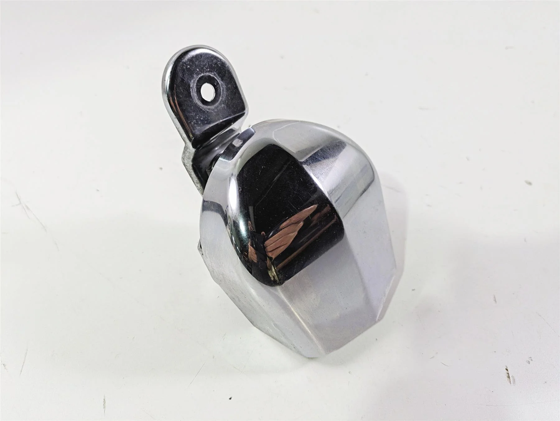 2015 Harley FXDF Dyna Fat Bob Horn & Chrome Cover 61300478A - Image 12