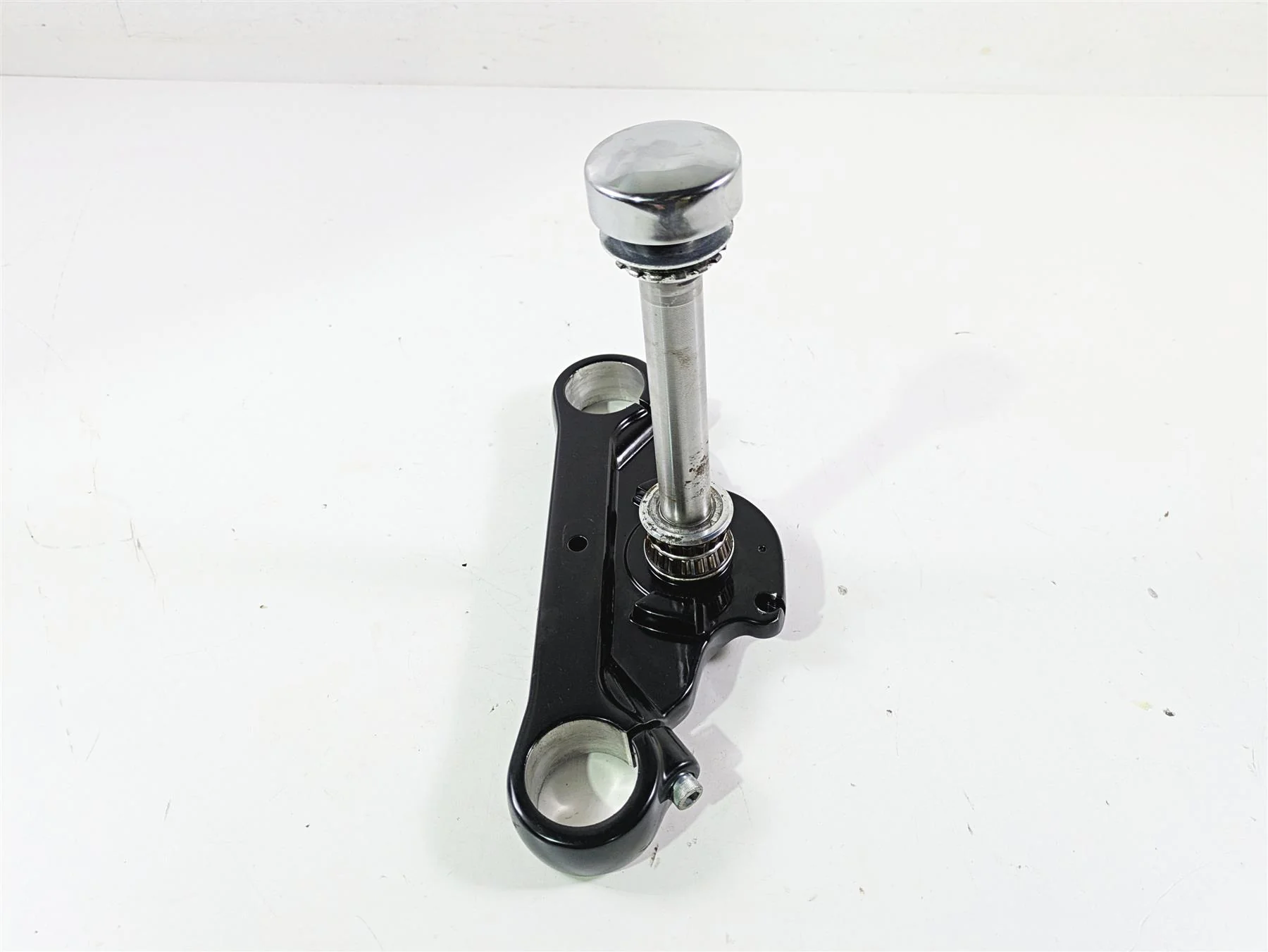 2015 Harley FXDF Dyna Fat Bob Lower Triple Tree Steering Clamp Black 48659-09 - Image 12
